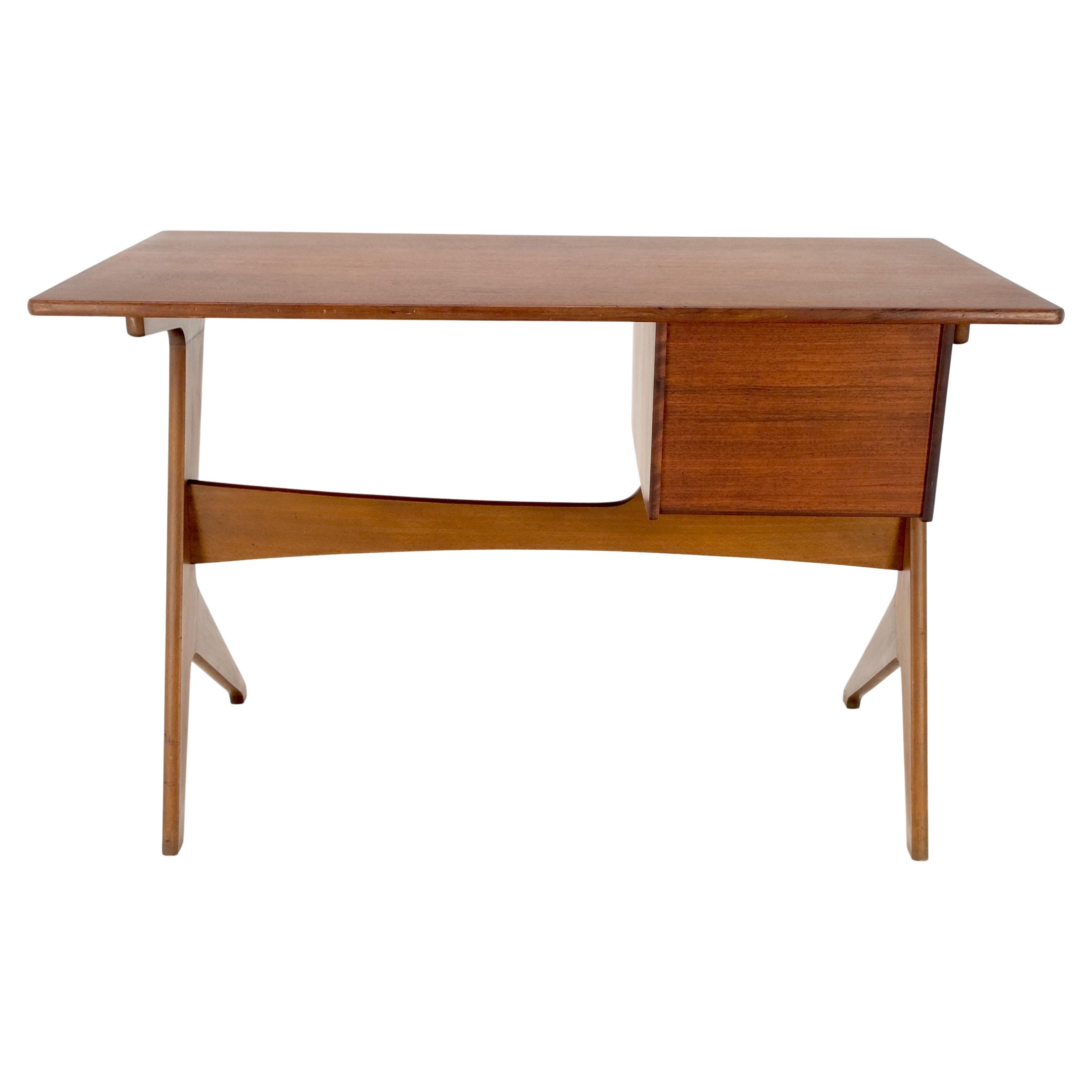 Danish Mid-Century Modern Teak Asymmetrical Z Shape Base Low Profile Desk Mint! For Sale 8