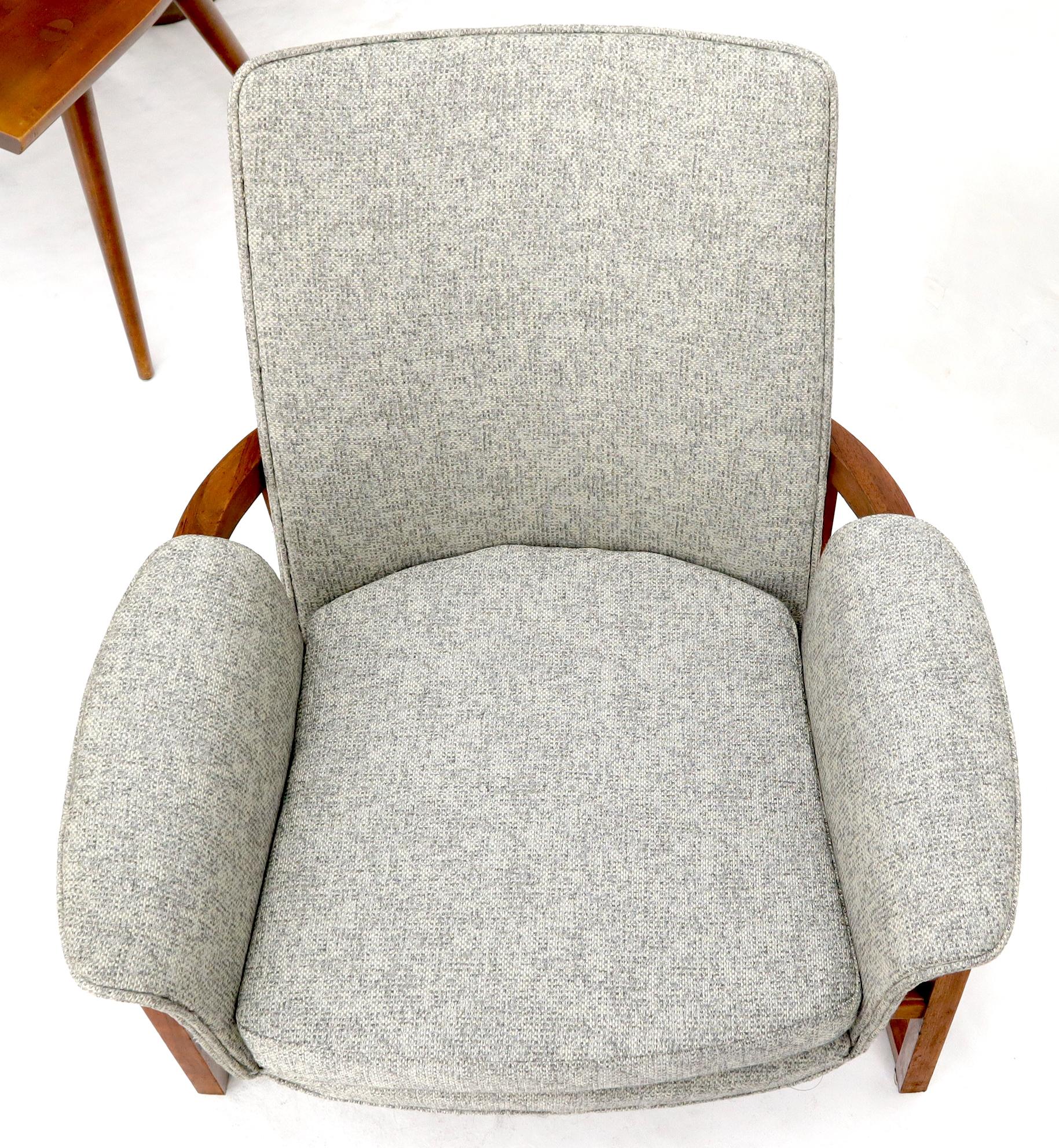 Danish Mid-Century Modern Teak Barrel Shape Frame Lounge Chair For Sale 2
