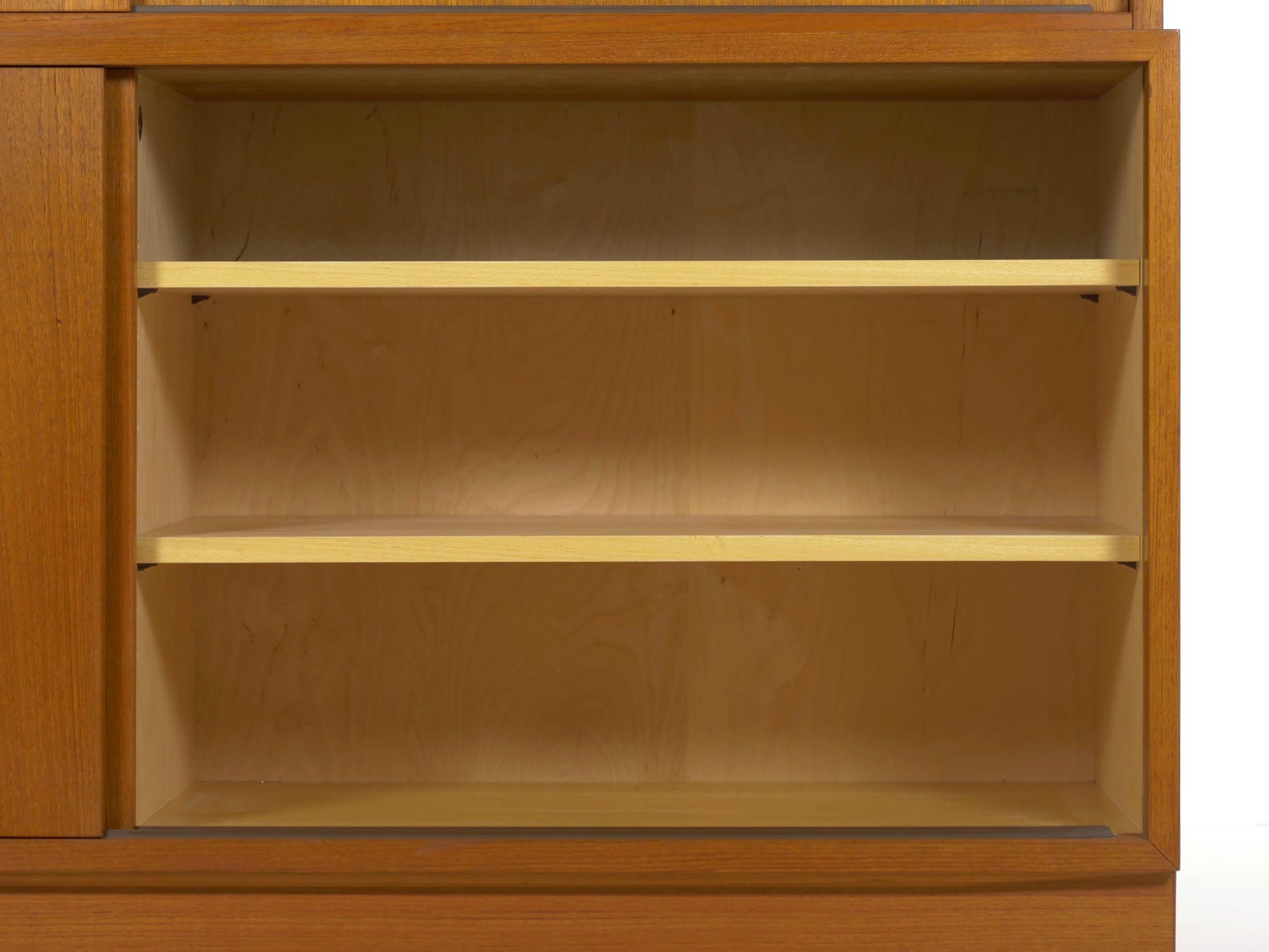 Danish Mid-Century Modern Teak Bookcase Bookshelf Cabinet by Poul Hundevad 11