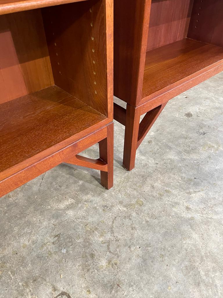 Dänisches Bücherregal aus Teakholz, Mid Century Modern, von Borge Mogensen im Angebot 1