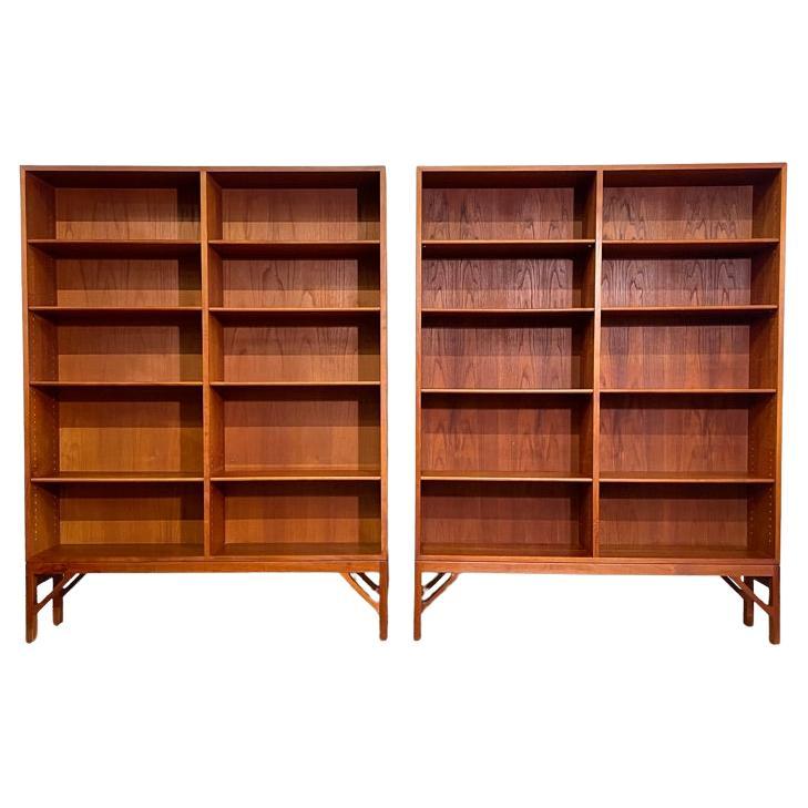 Dänisches Bücherregal aus Teakholz, Mid Century Modern, von Borge Mogensen