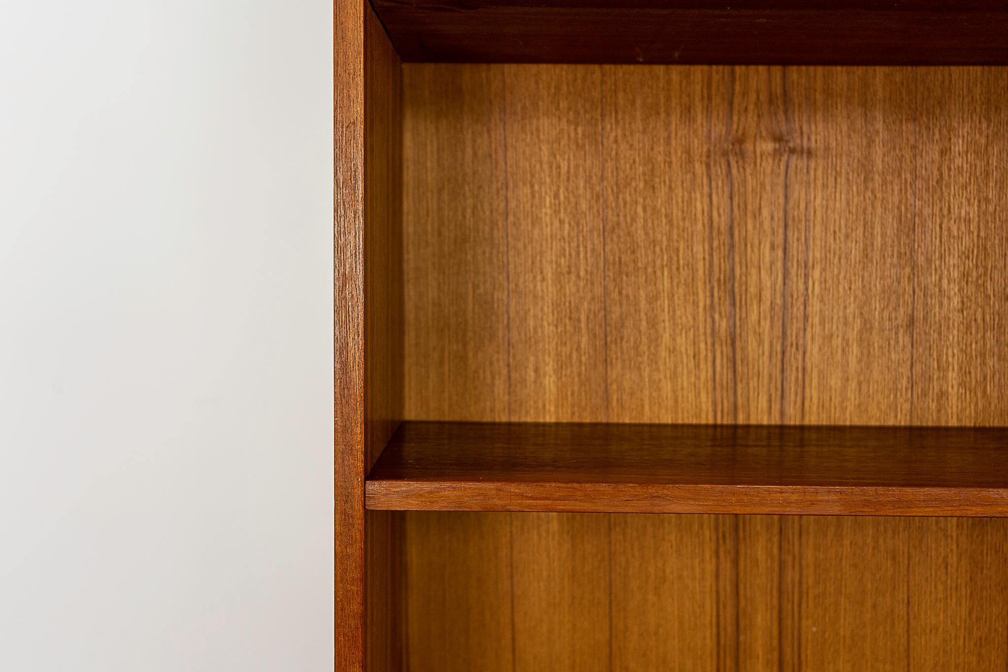 Danish MidCentury Modern Teak Bookcase For Sale at 1stDibs johannes