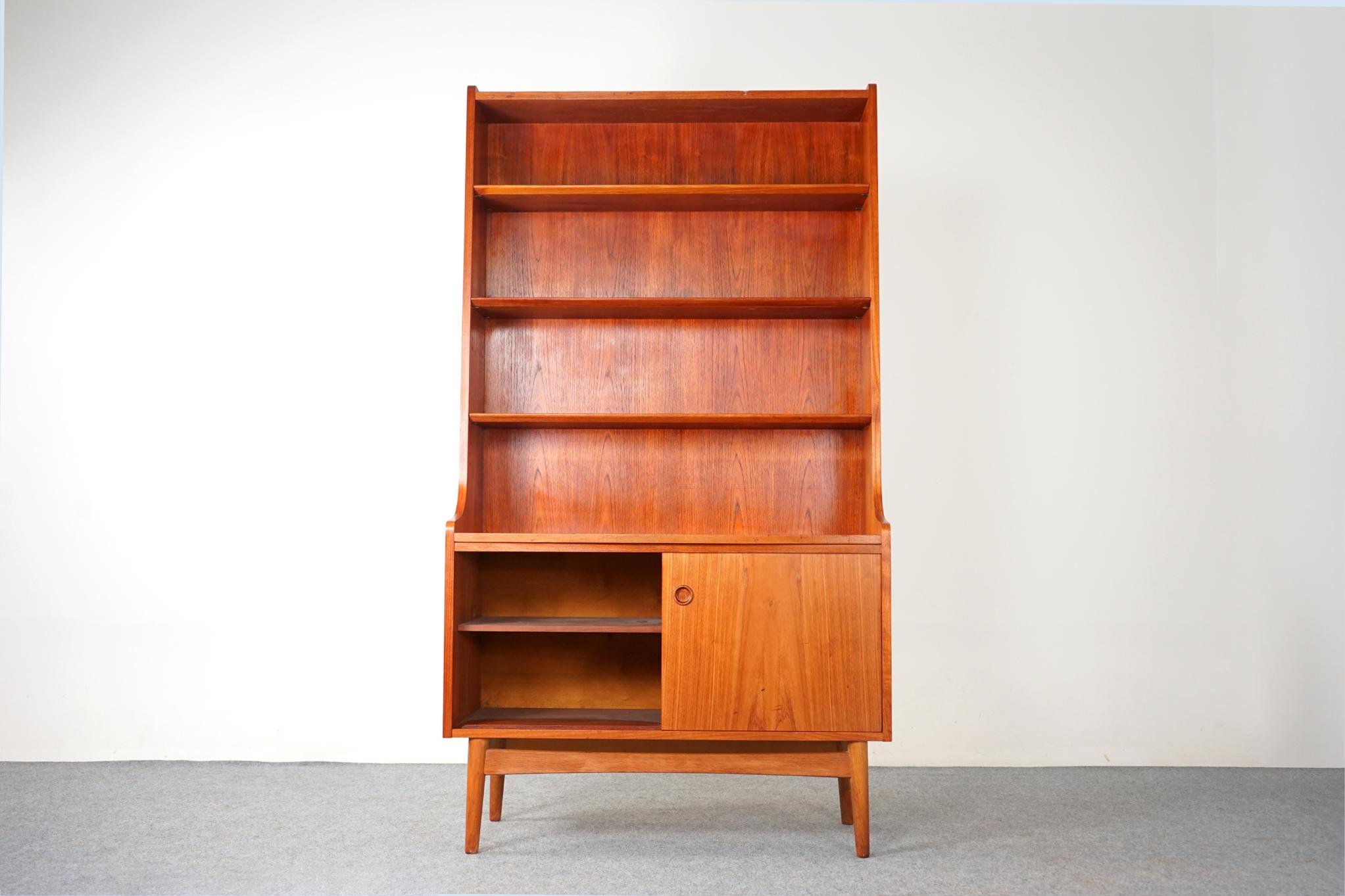 Scandinavian Modern Danish Mid-Century Modern Teak Bookcase with Cabinet