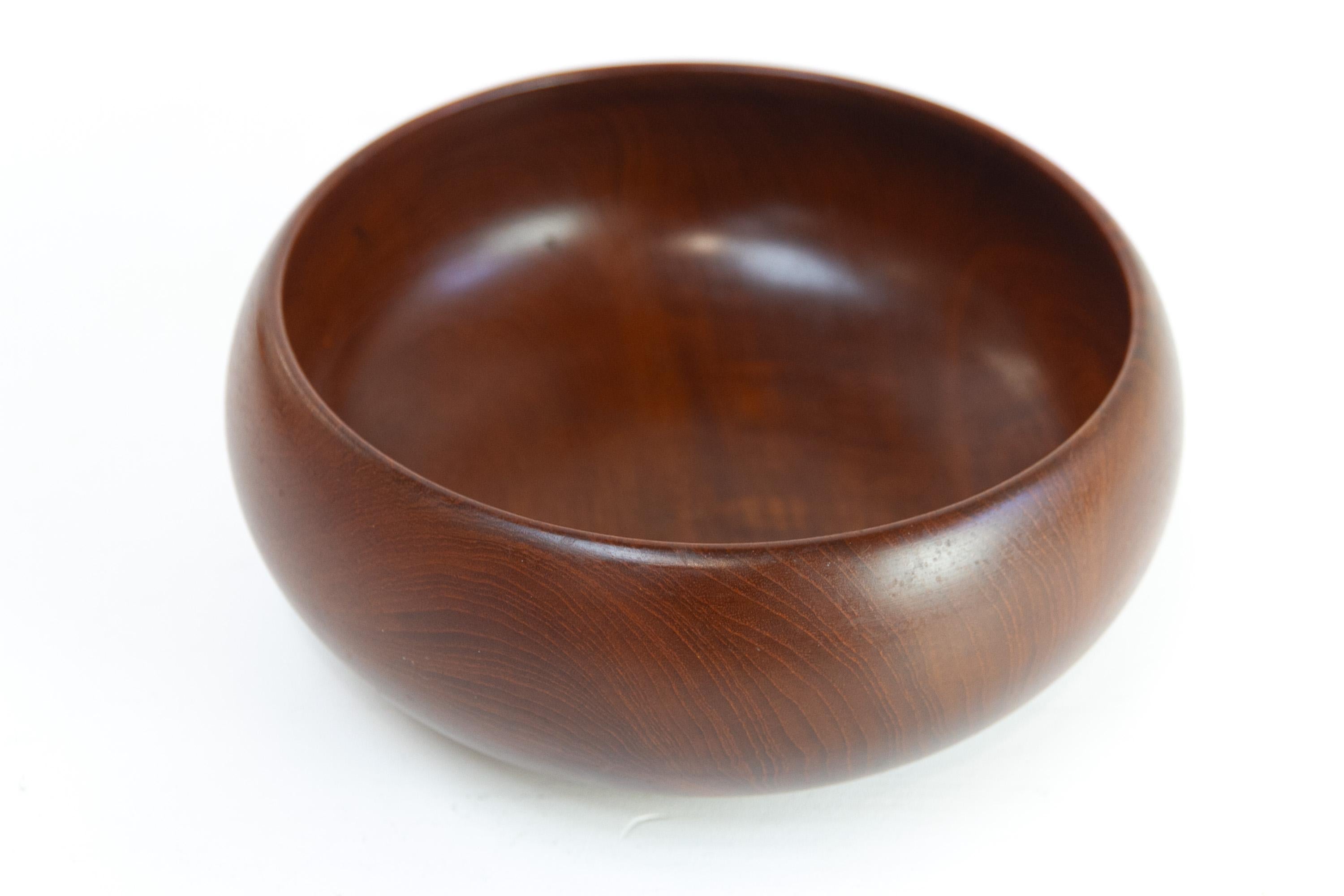 Ciotola in teak danese del Mid-Century Modern di Kaye Bojesen, anni '50. in vendita 1