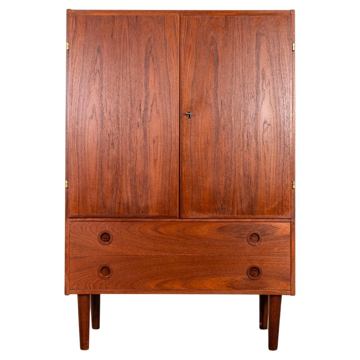 Picture of Mid-Century Scandinavian Owner's En Suite Bathroom Reveal