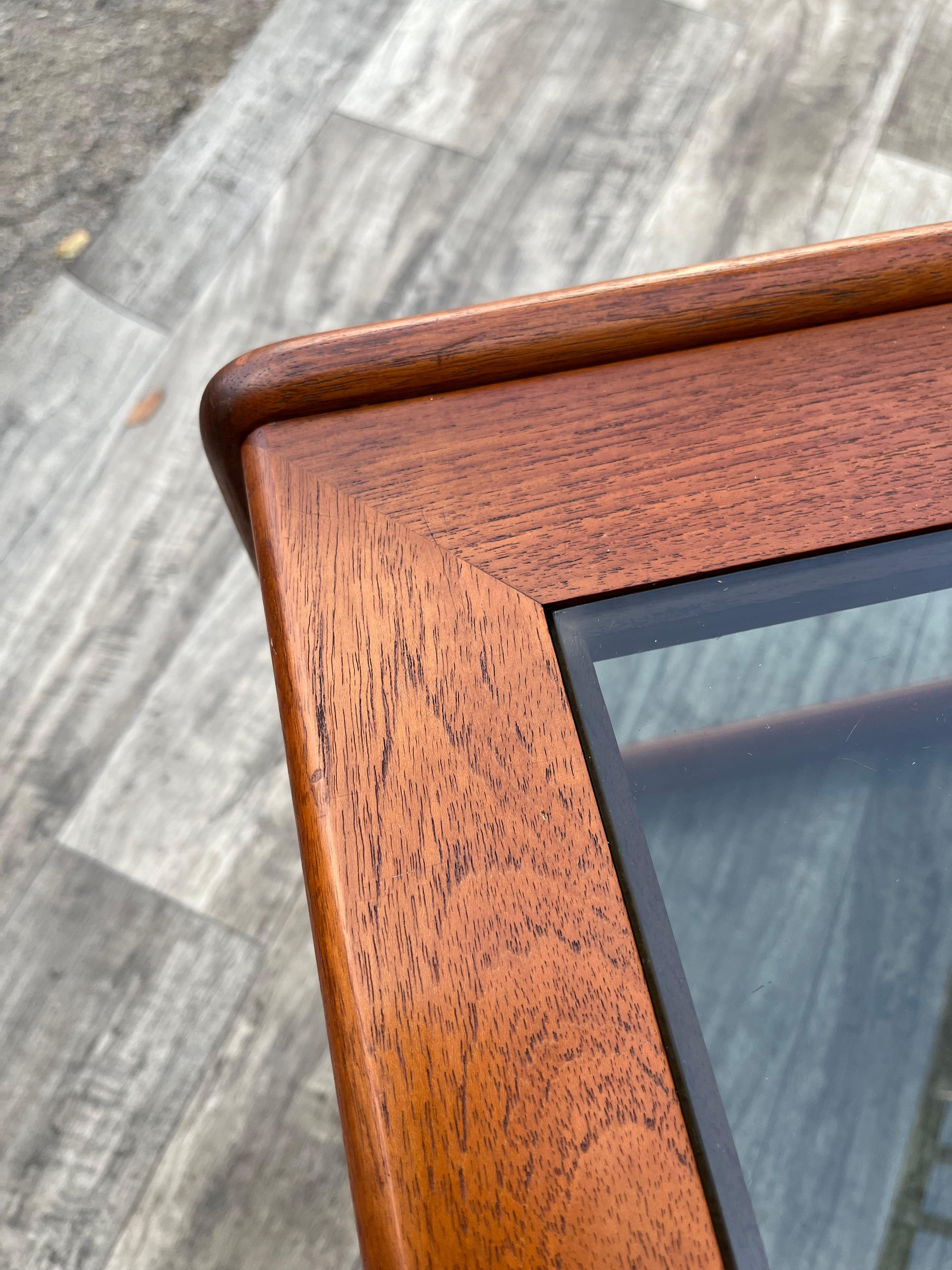 Dänischer Mid-Century-Modern-Couchtisch aus Teakholz von Komfort Dänemark, ca. 1960er Jahre. im Angebot 9