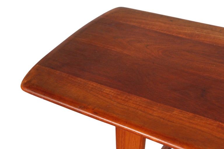 Gallery Detail: Danish Mid Century Modern Teak Coffee Table For Sale At