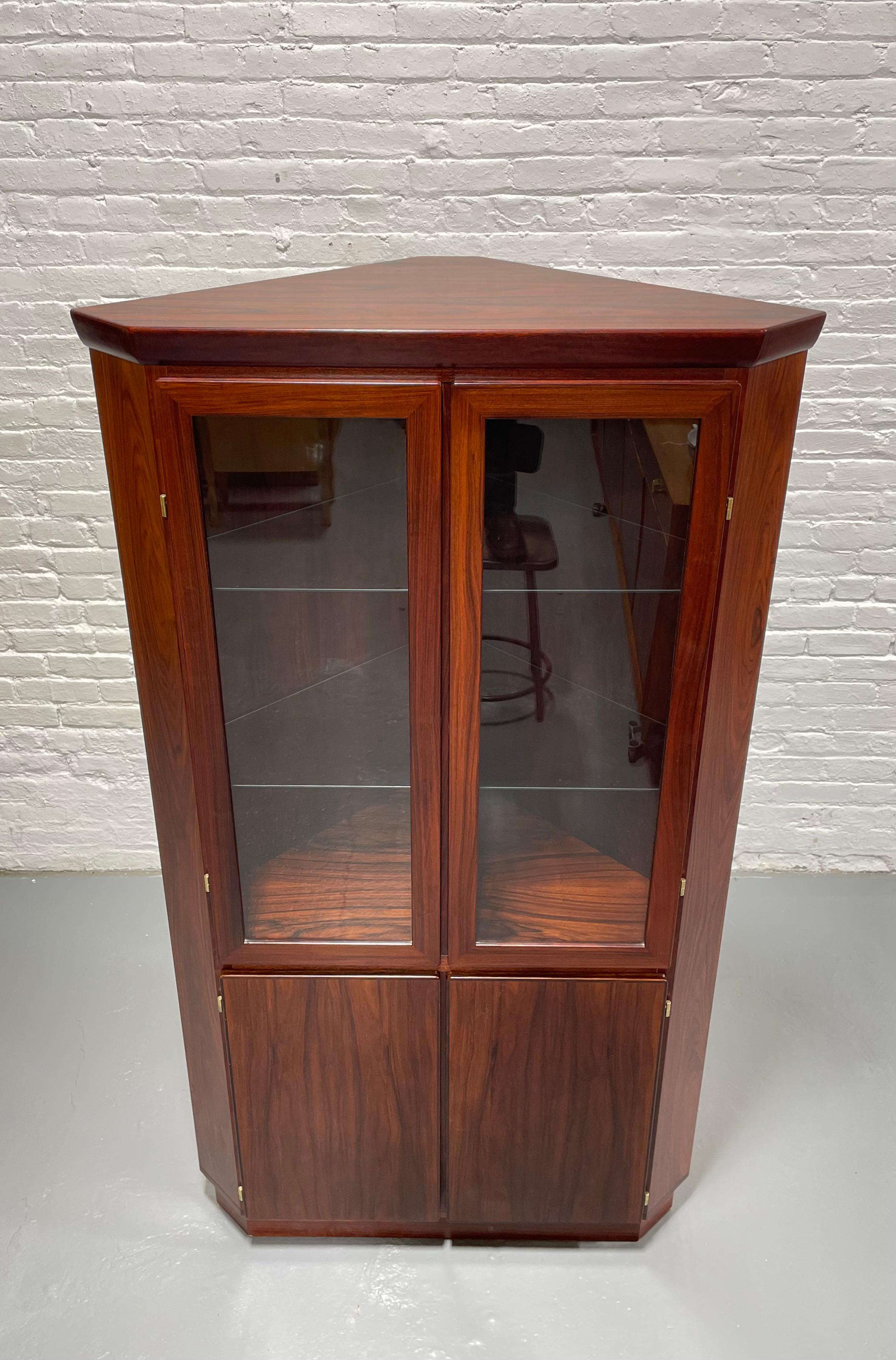 DANISH Mid Century Modern TEAK CORNER Bookcase / China Cabinet by Skovby For Sale 3