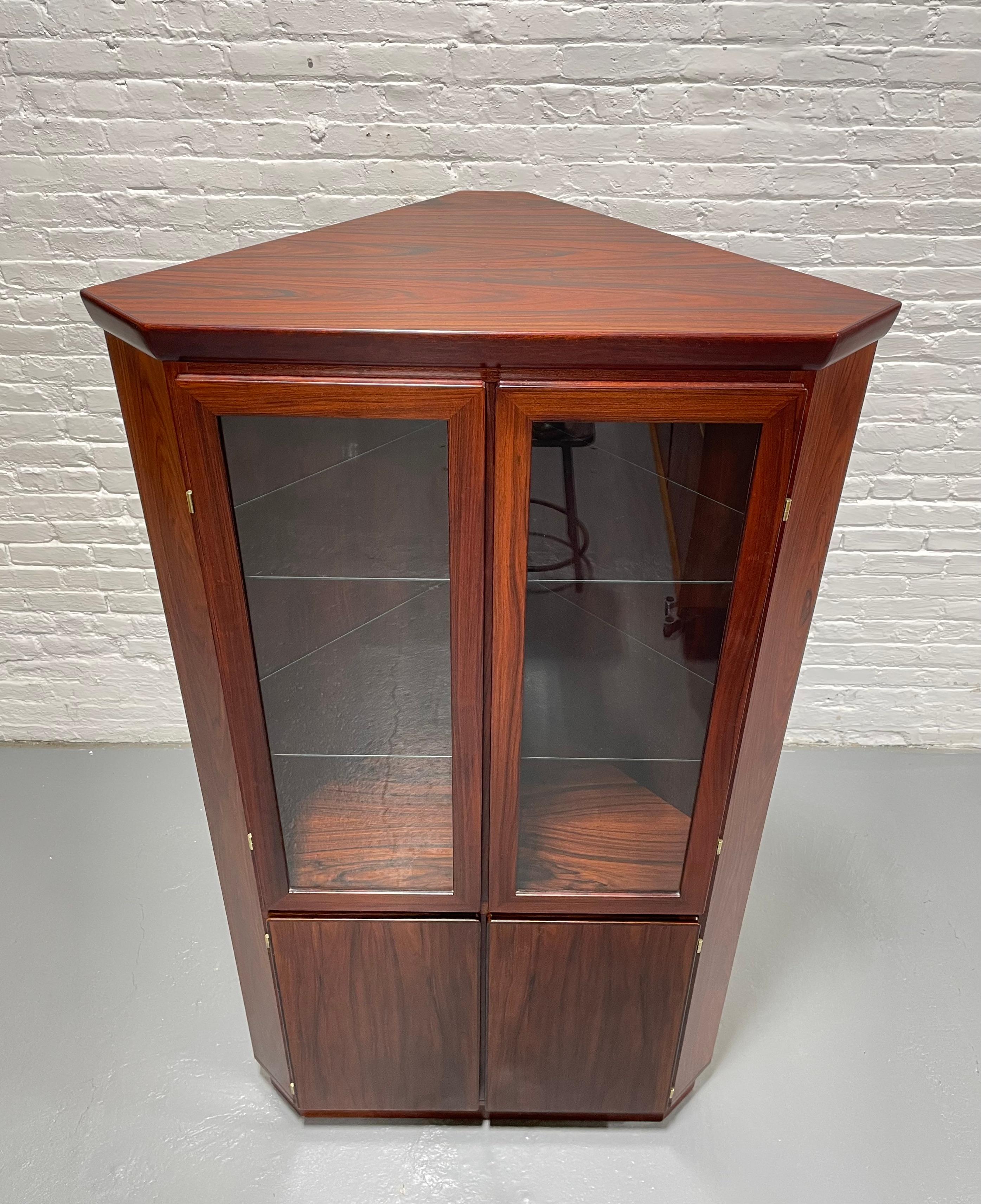 DANISH Mid Century Modern TEAK CORNER Bookcase / China Cabinet by Skovby For Sale 4