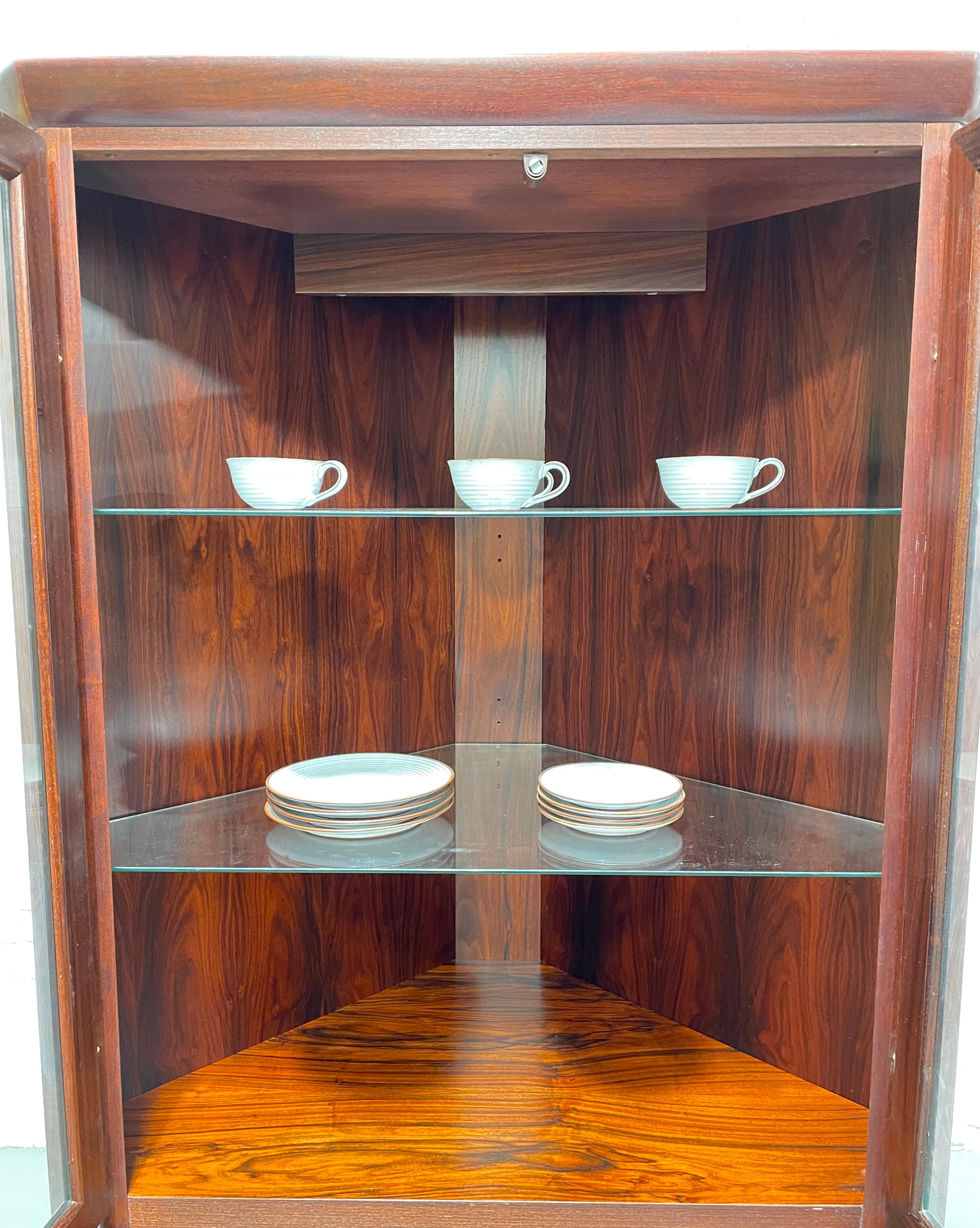 Glass DANISH Mid Century Modern TEAK CORNER Bookcase / China Cabinet by Skovby For Sale