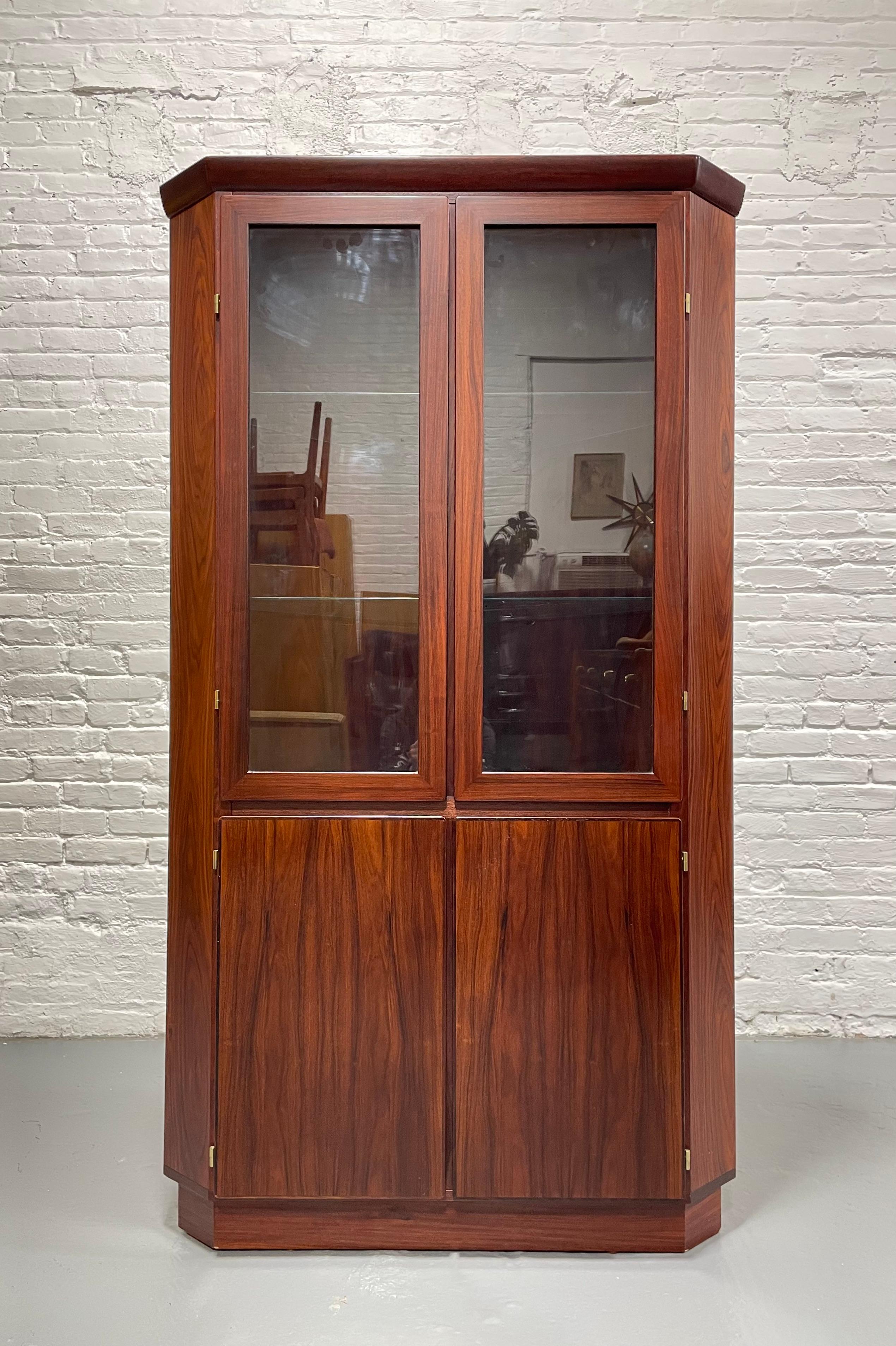 DANISH Mid Century Modern TEAK CORNER Bookcase / China Cabinet by Skovby For Sale 2
