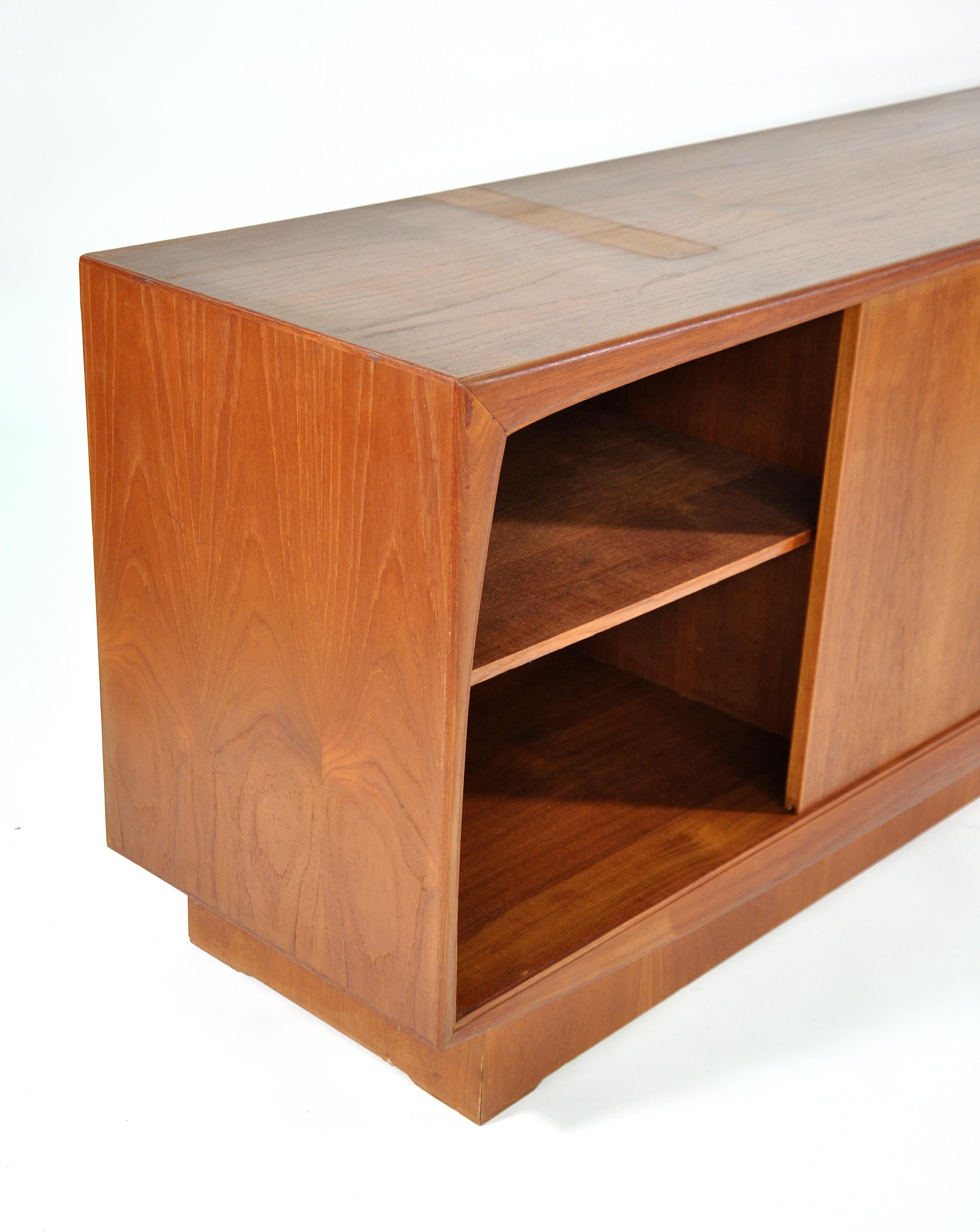 Danish Mid-Century Modern Teak Credenza 4