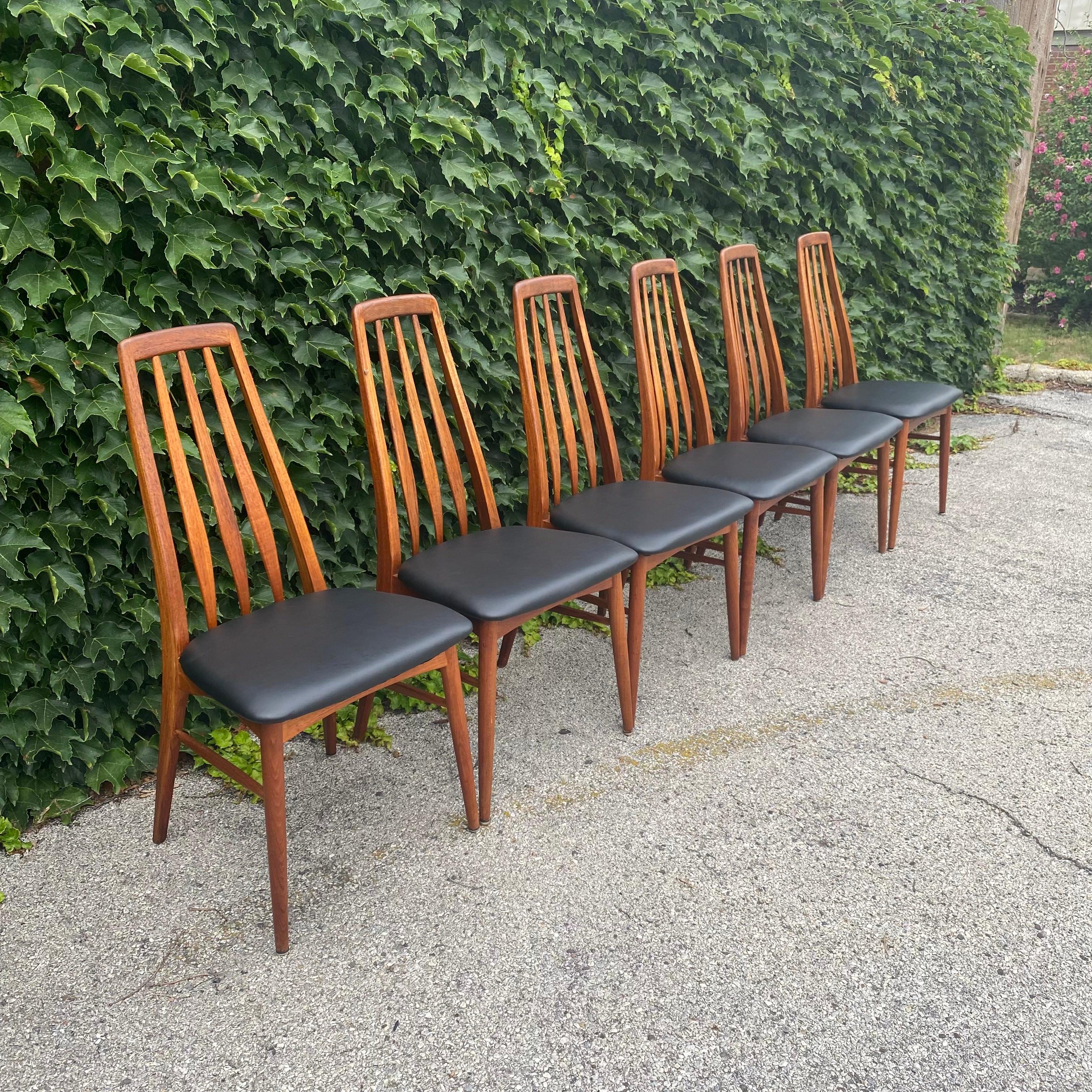 20th Century Danish Mid-Century Modern Teak Dining Set by Dyrlund