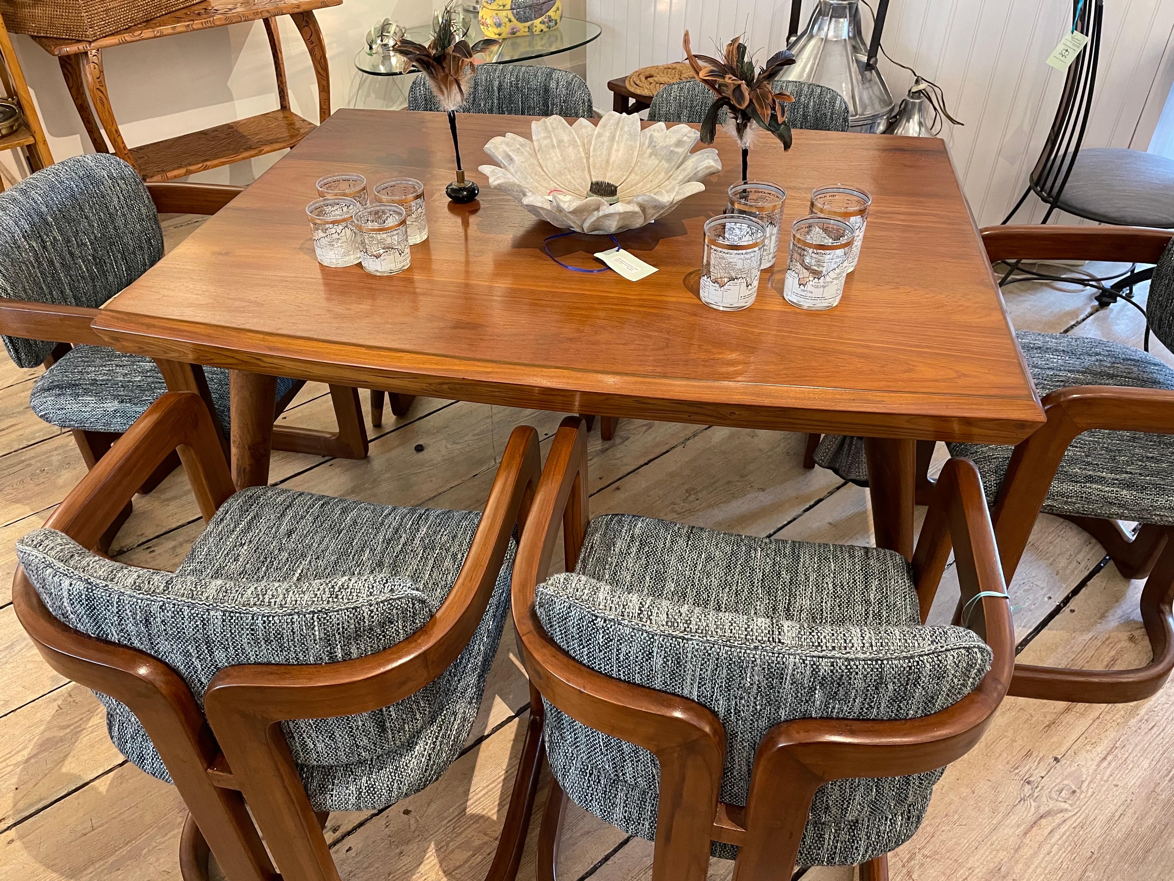 Mesa de comedor danesa de teca moderna de mediados de siglo siglo XX en venta