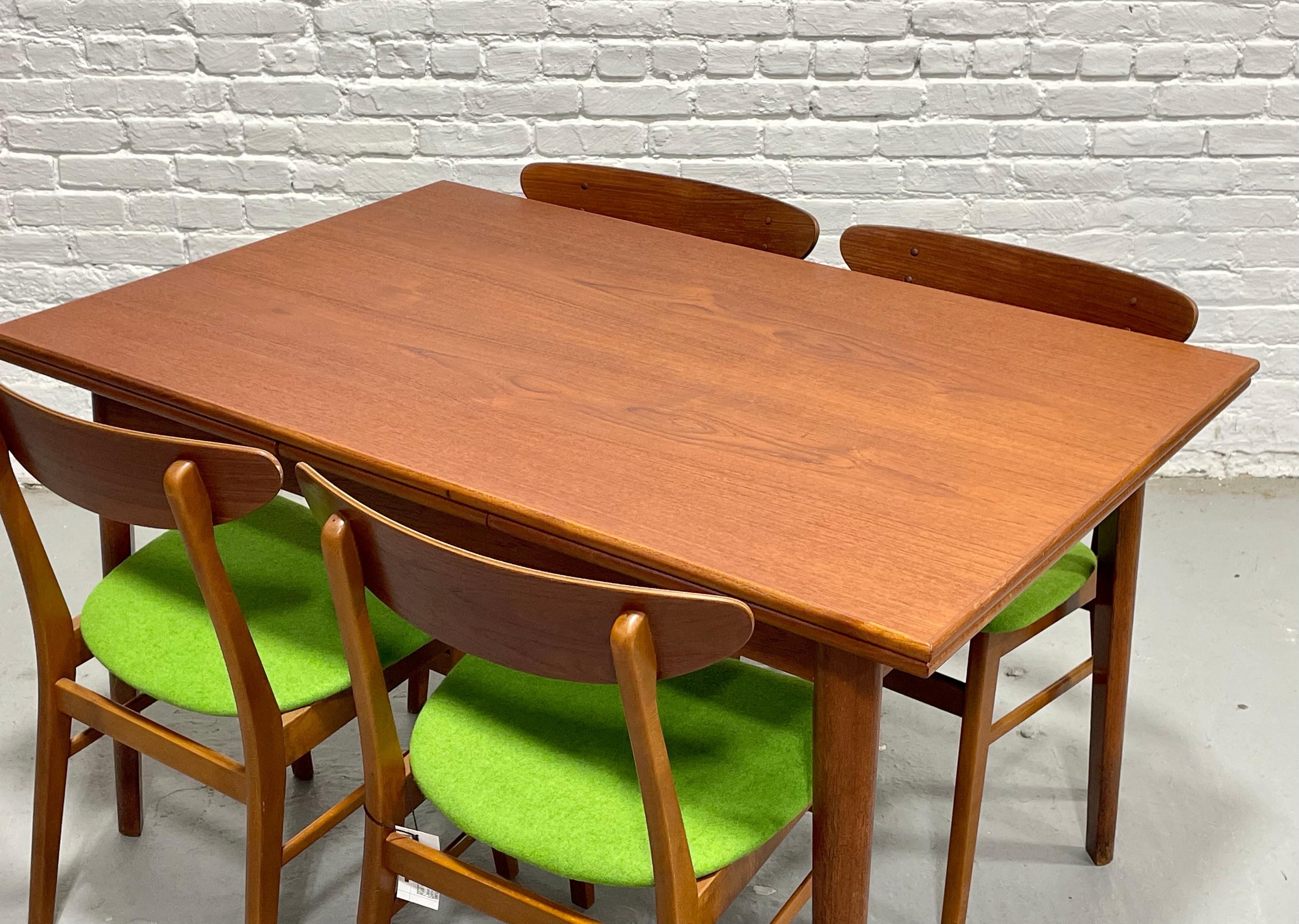 DANISH Mid Century Modern Teak DINING TABLE, Hidden Leaves, c. 1960’s For Sale 10