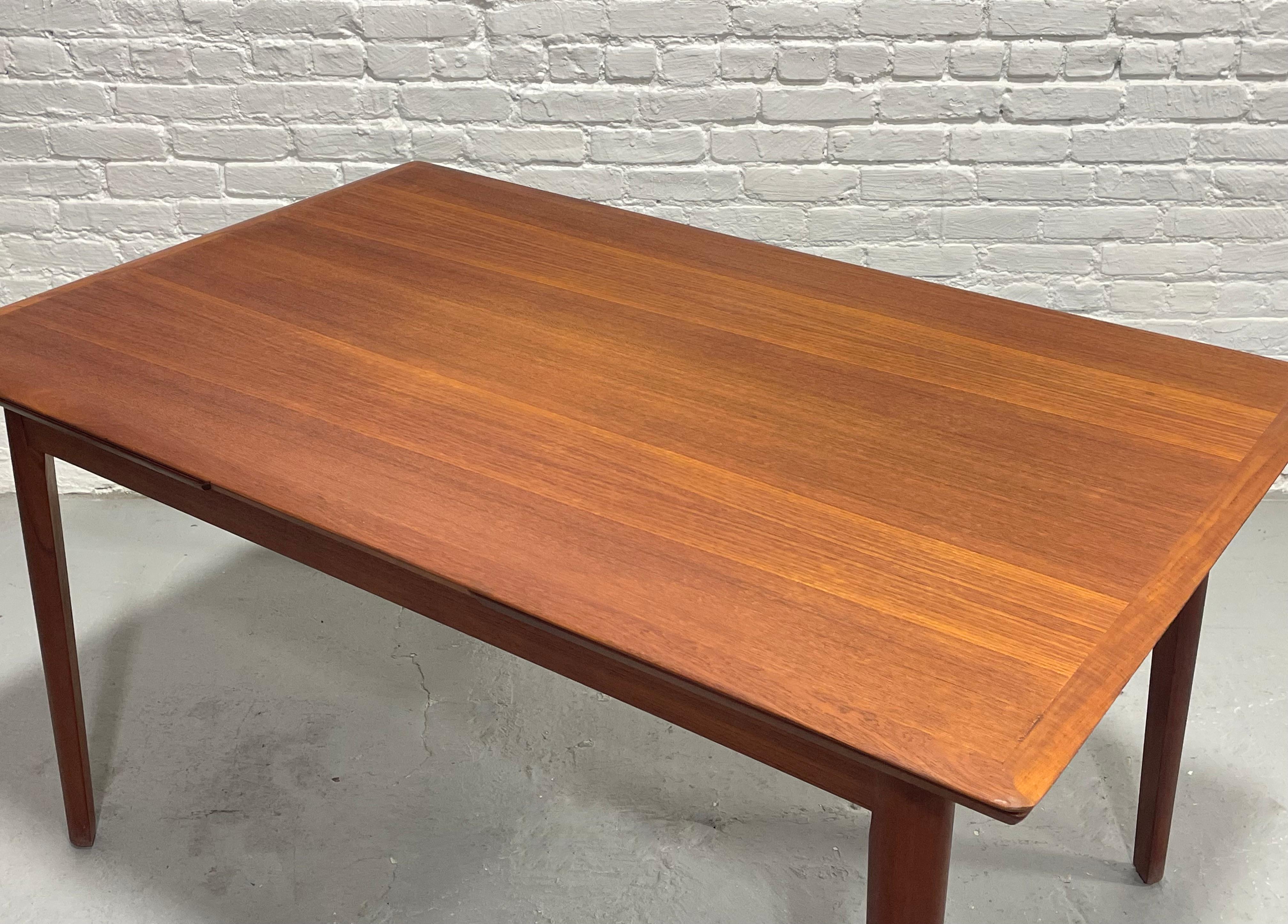 DANISH Mid Century Modern Teak DINING TABLE, Hidden Leaves, c. 1960’s For Sale 2