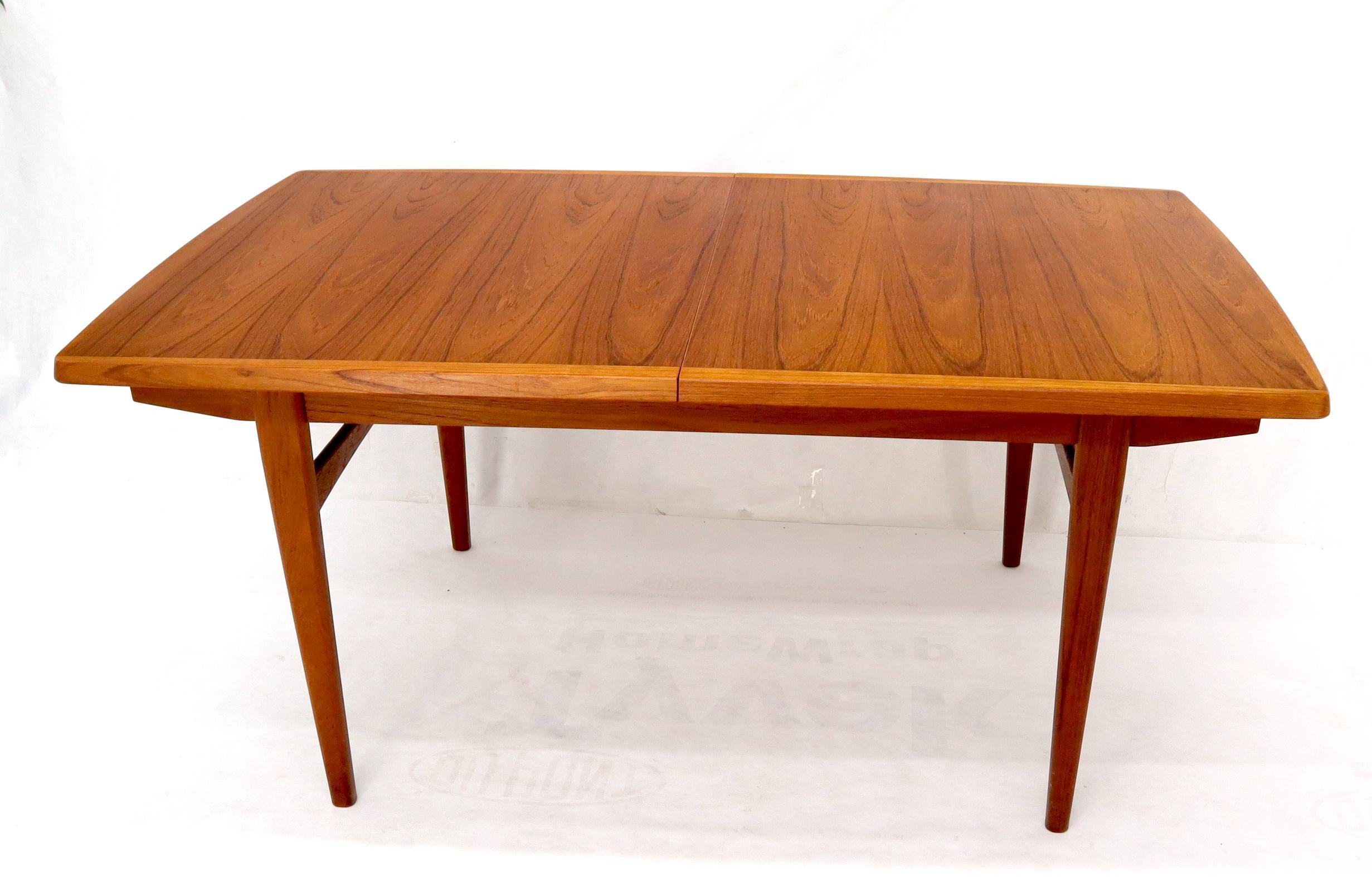 20th Century Danish Mid-Century Modern Teak Dining Table with Two Extension Boards Leaves