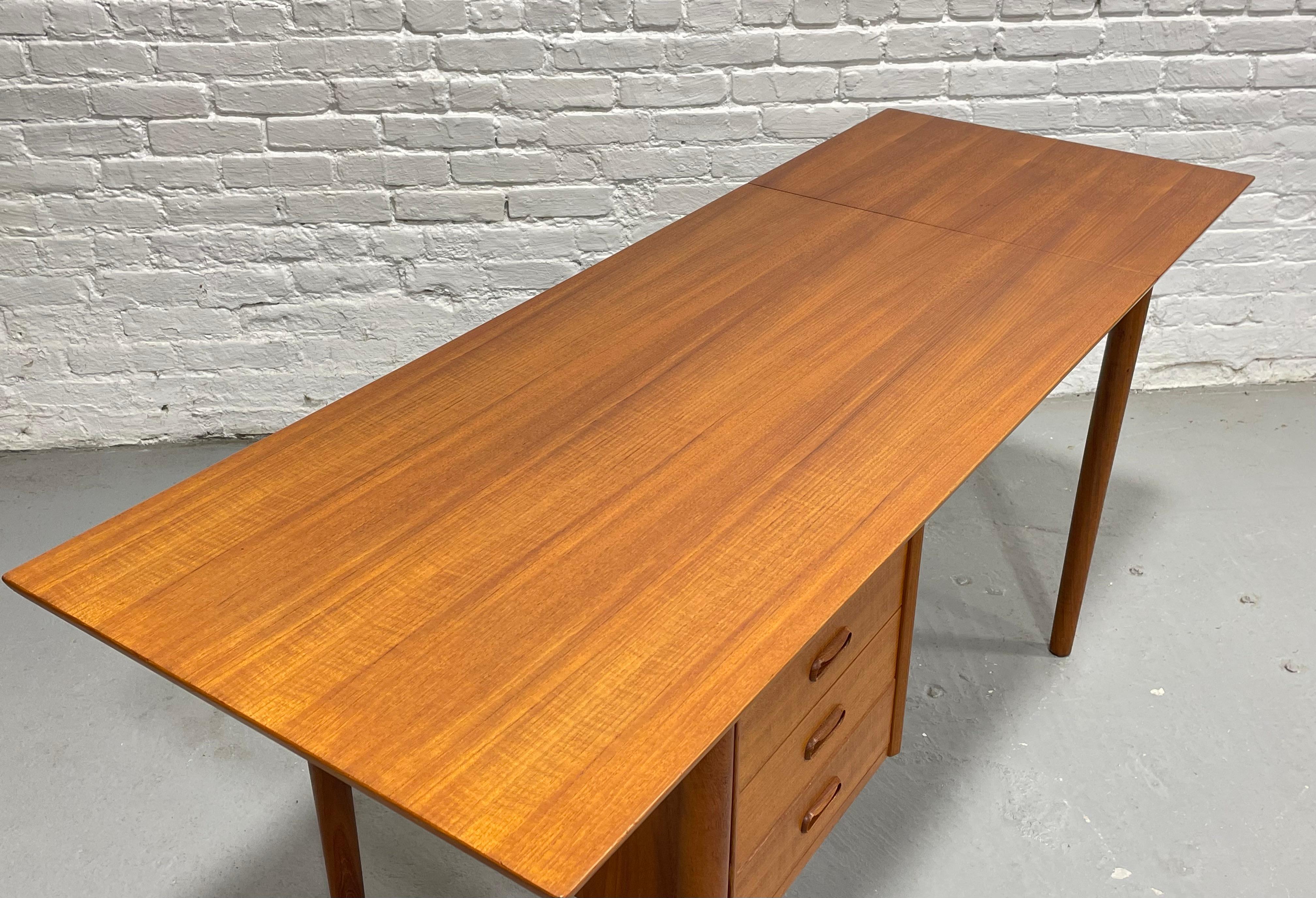 DESK double face danois moderne du milieu du siècle dernier + feuille en goutte, années 1960 en vente 2