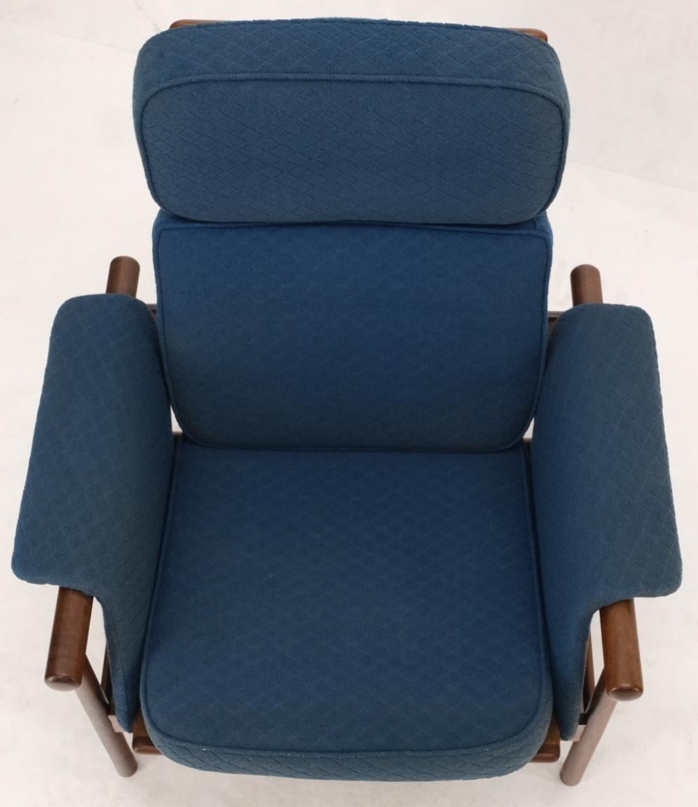 Mid-Century Modern Fauteuil de salon danois moderne du milieu du siècle dernier en teck Dowels Design de Selig en vente