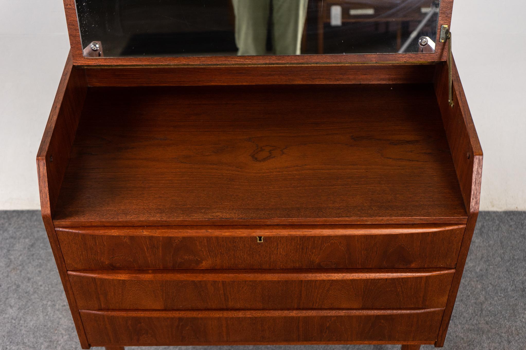 Veneer Danish Mid-Century Modern Teak Flip Top Vanity