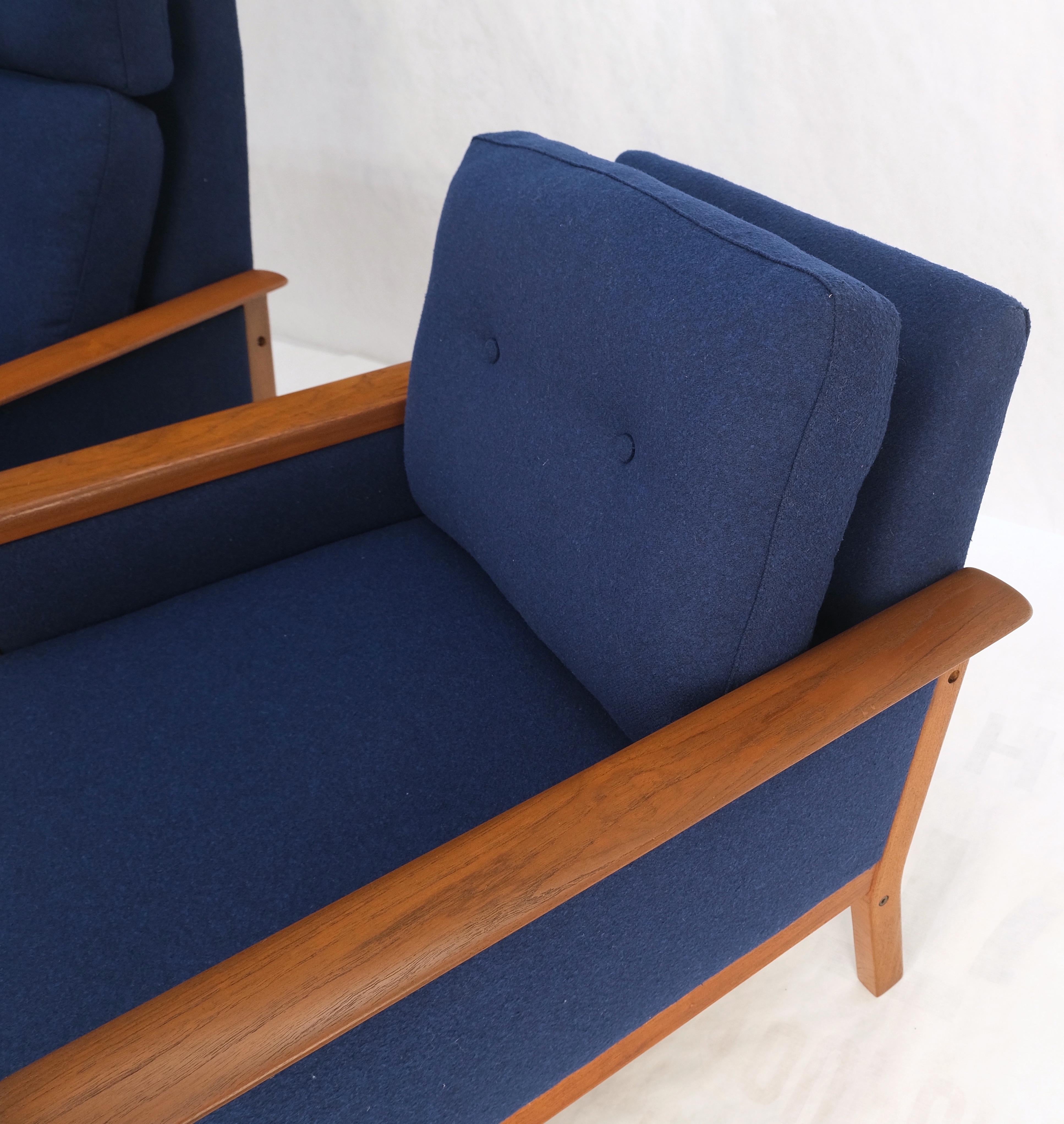 20ième siècle Danish Mid Century Modern Teak Frames New Wool Upholstery Lounge Chairs Refinish en vente