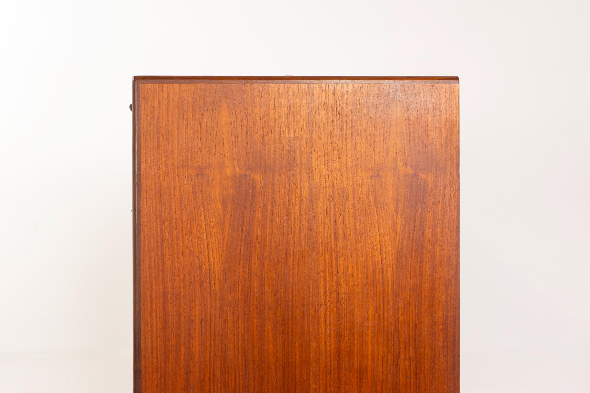 Danish Mid-Century Modern Teak Highboy Dresser For Sale 4