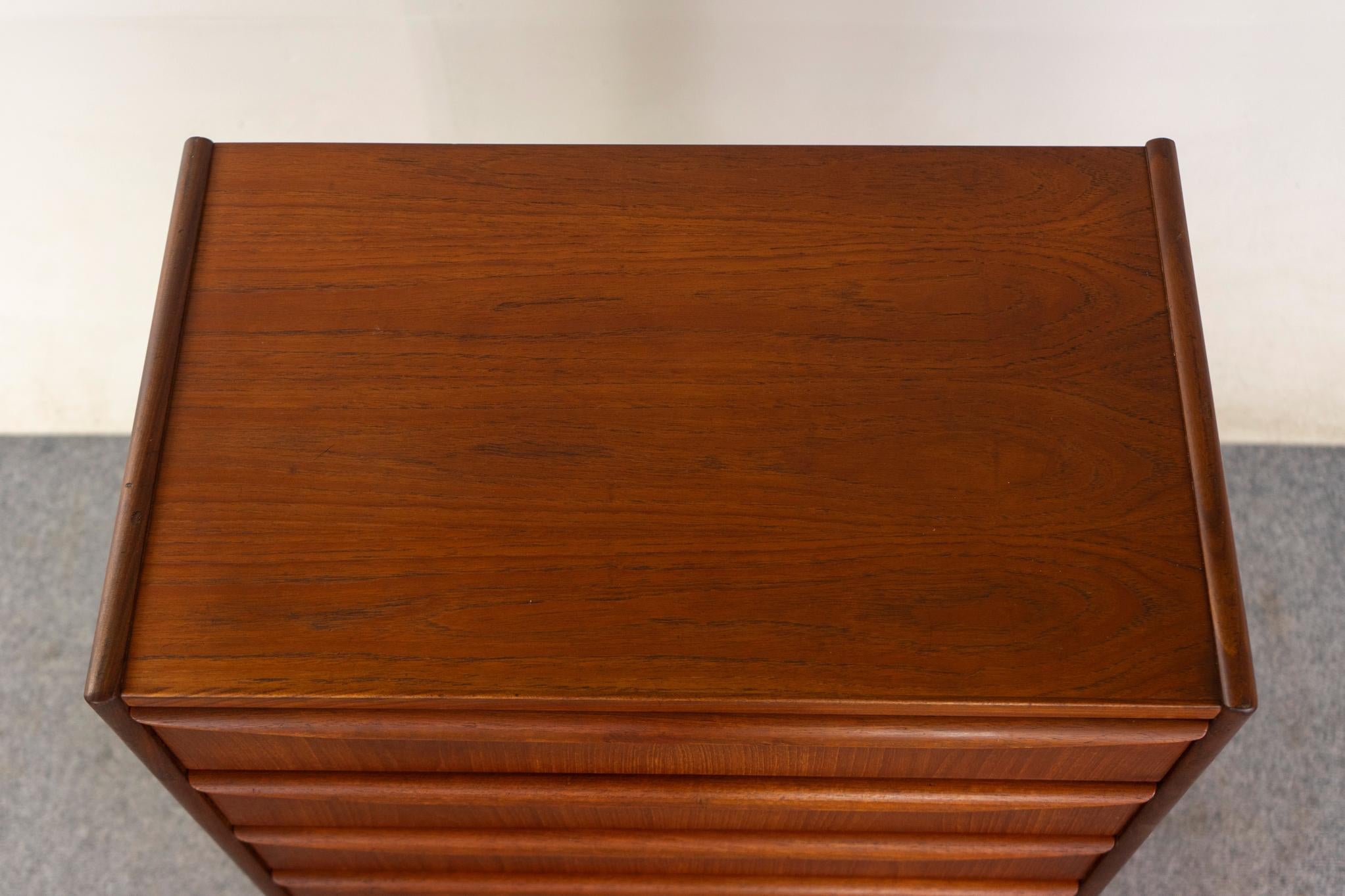 Danish Mid-Century Modern Teak Highboy Dresser For Sale 1