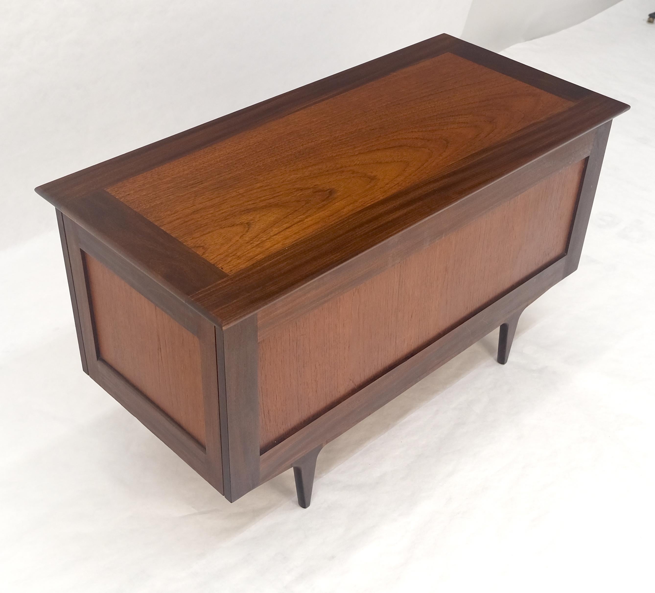 Baule di speranza danese in teak della metà del secolo scorso MINT in vendita 5