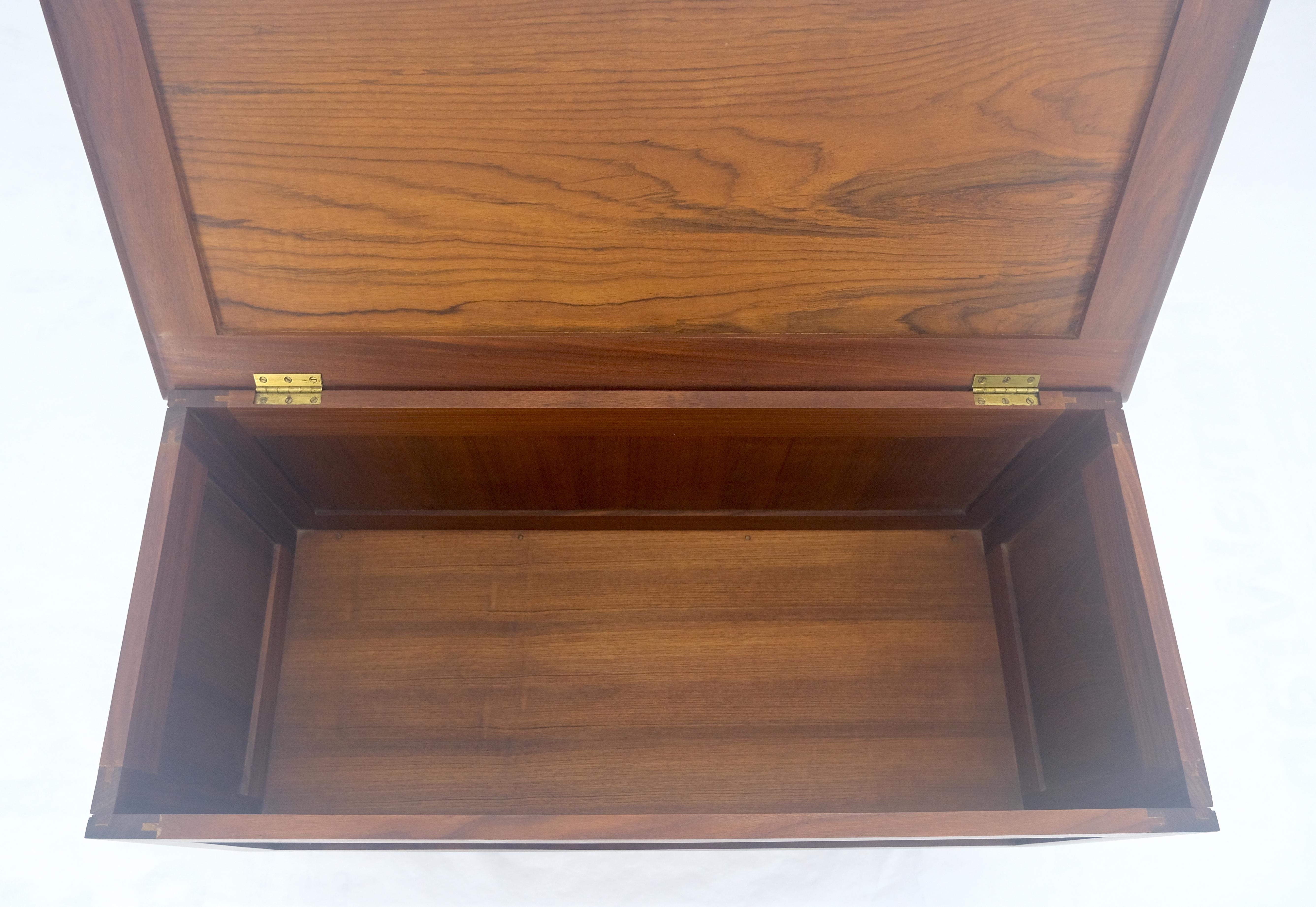 Baule di speranza danese in teak della metà del secolo scorso MINT in vendita 1