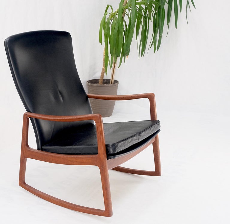 Danish Mid-Century Modern Teak Leather Upholstery Lounge Rocking Chair MINT! For Sale 11