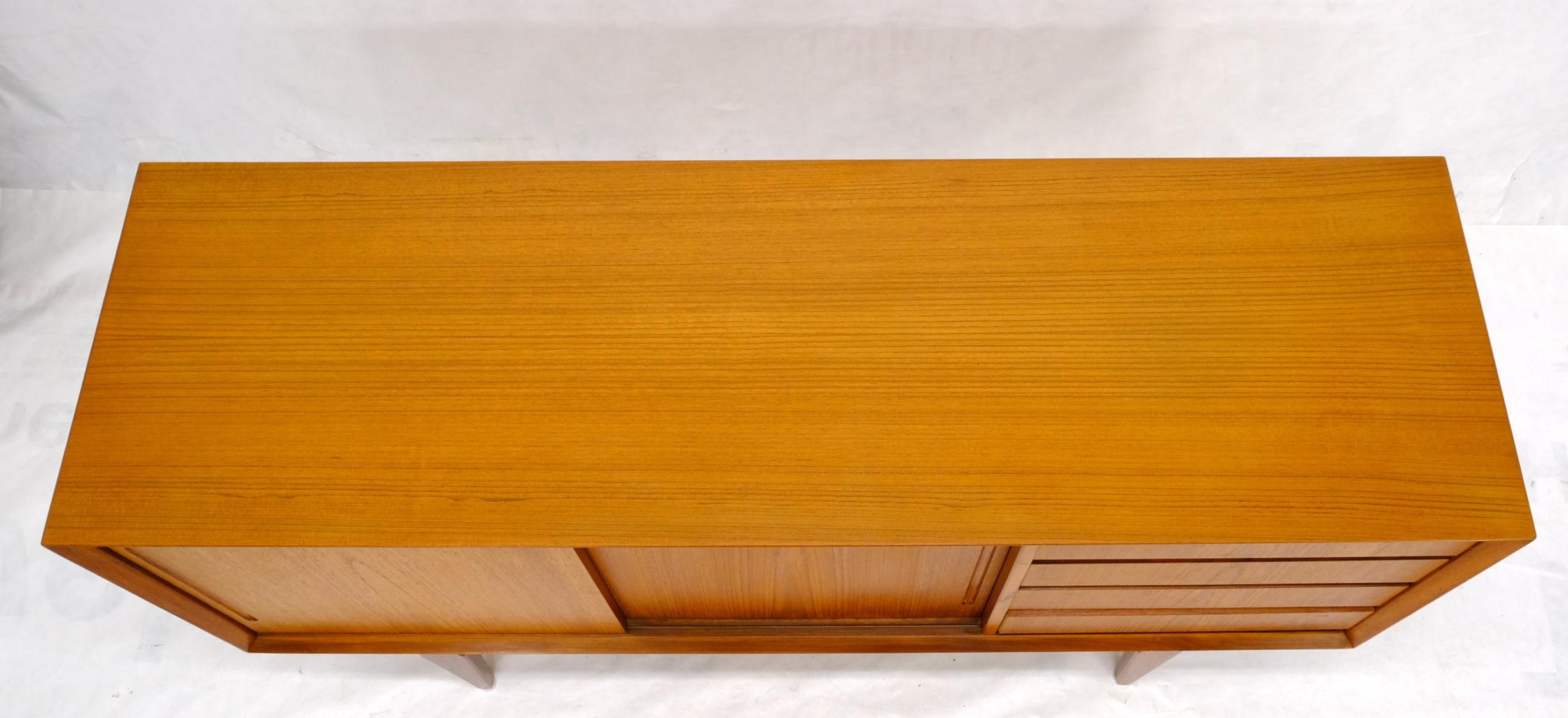 Danish Mid-Century Modern Teak Low 4 Drawers Sliding Doors Compartment Credenza For Sale 11