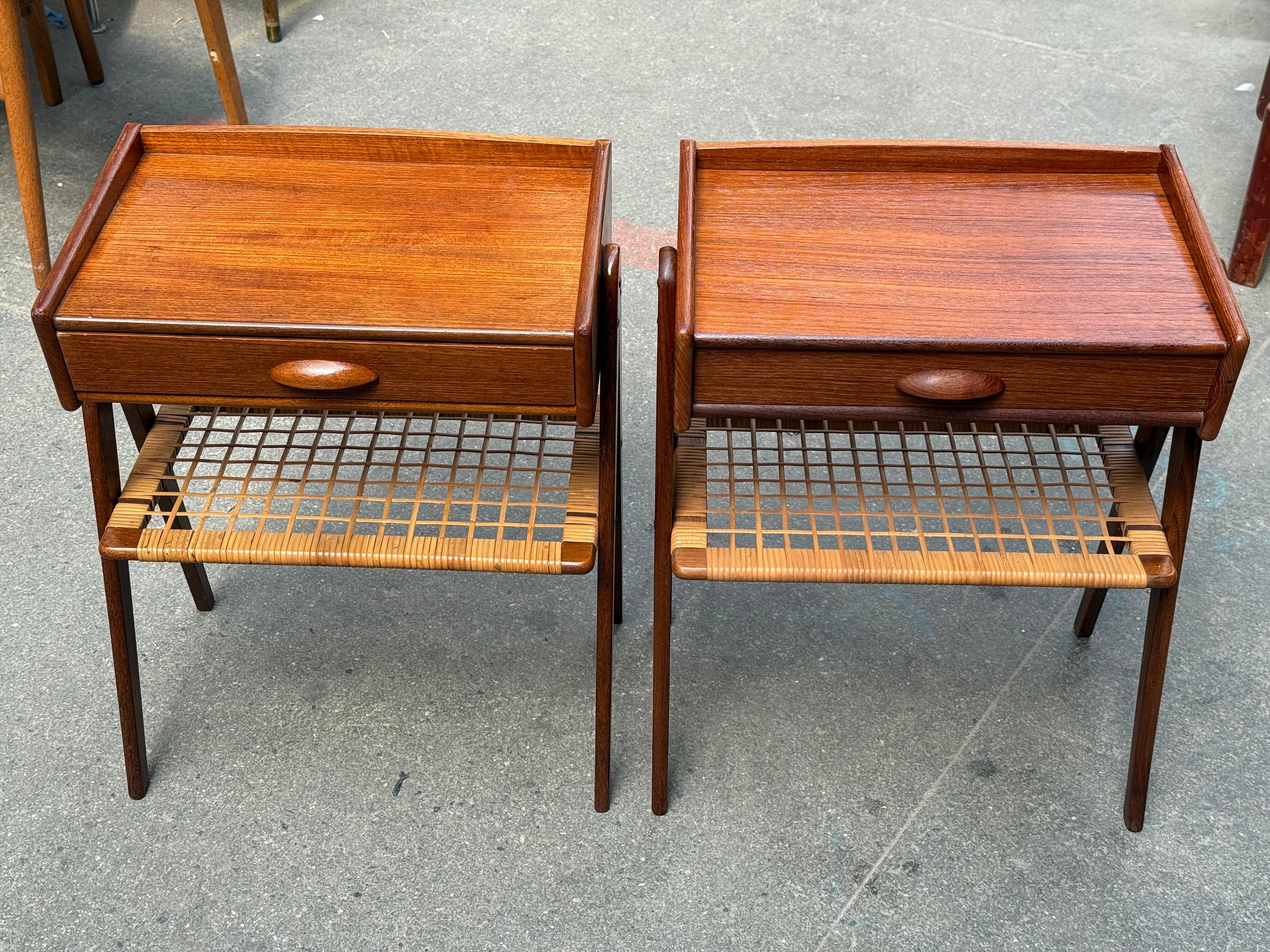 Danish Mid century modern teak Night stands by Søren Rasmussen from the 1960's In Good Condition For Sale In Copenhagen, DK