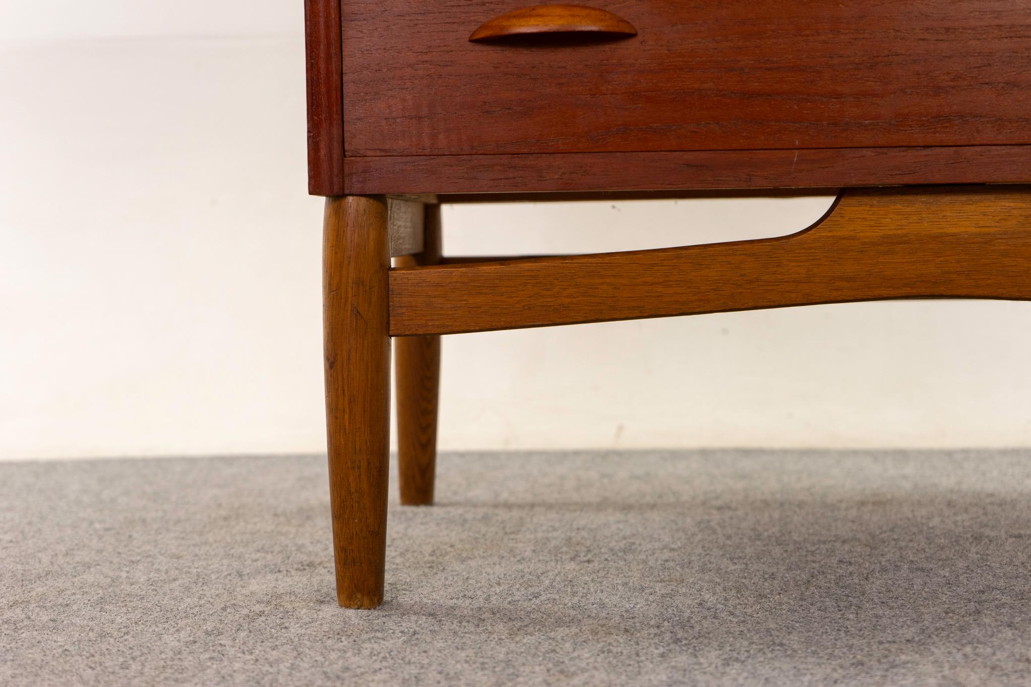 Veneer Danish Mid-Century Modern Teak & Oak Highboy Dresser For Sale