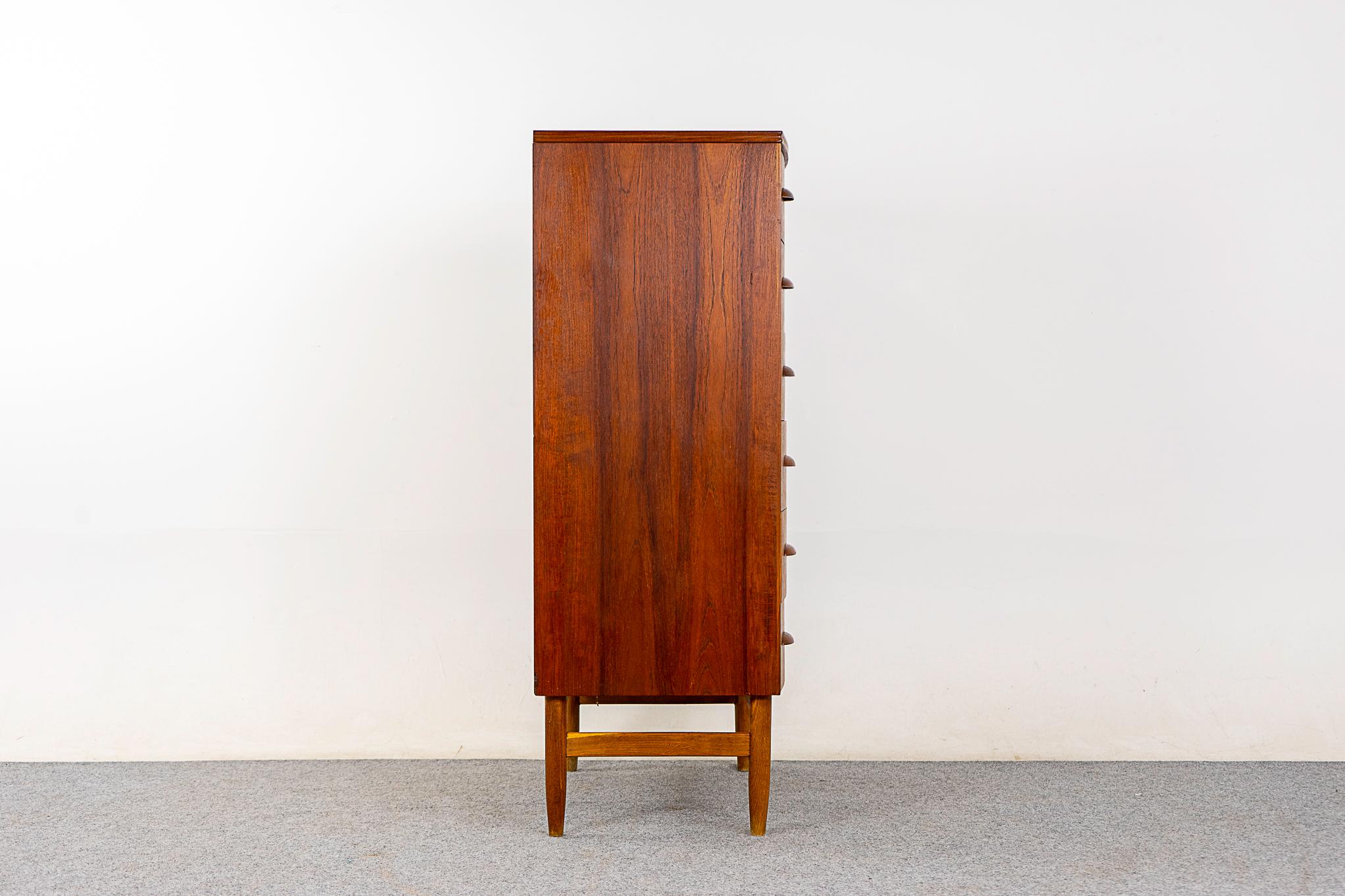 Danish Mid-Century Modern Teak & Oak Highboy Dresser For Sale 2