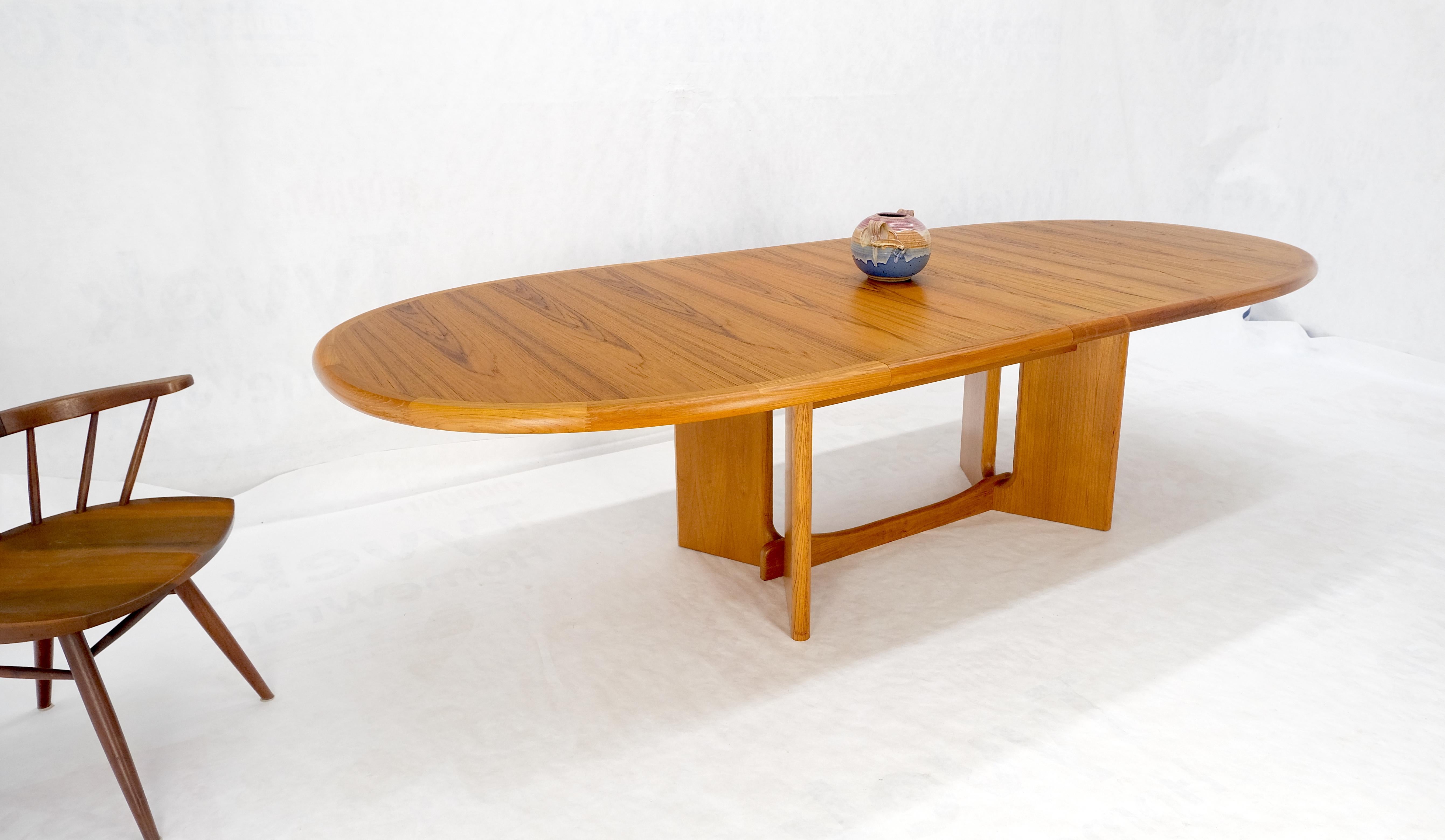 Danish Mid Century Modern Teak Racetrack Oval Dining Table 2 Extensions MINT For Sale 4