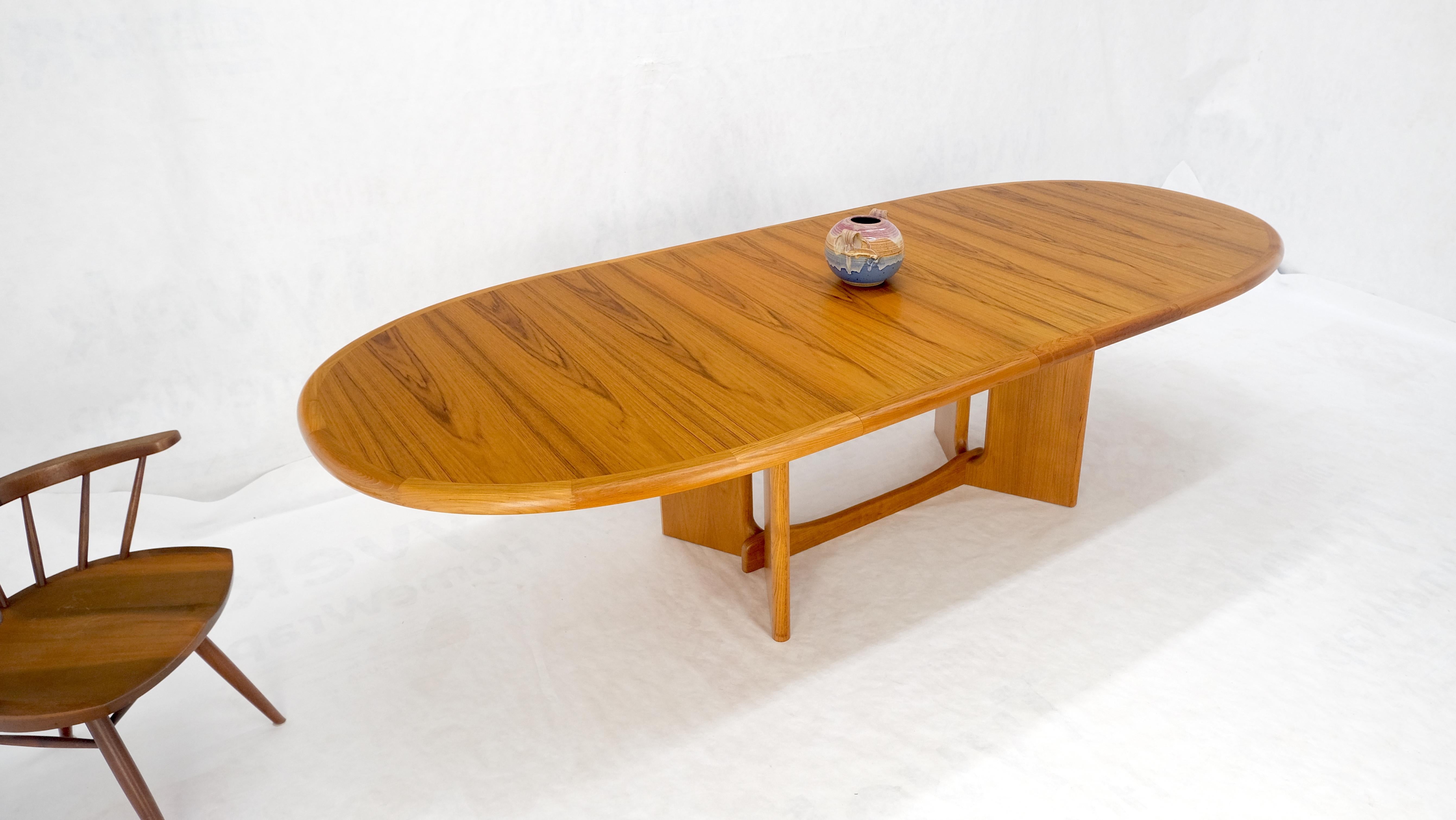 Danish Mid Century Modern Teak Racetrack Oval Dining Table 2 Extensions MINT For Sale 5