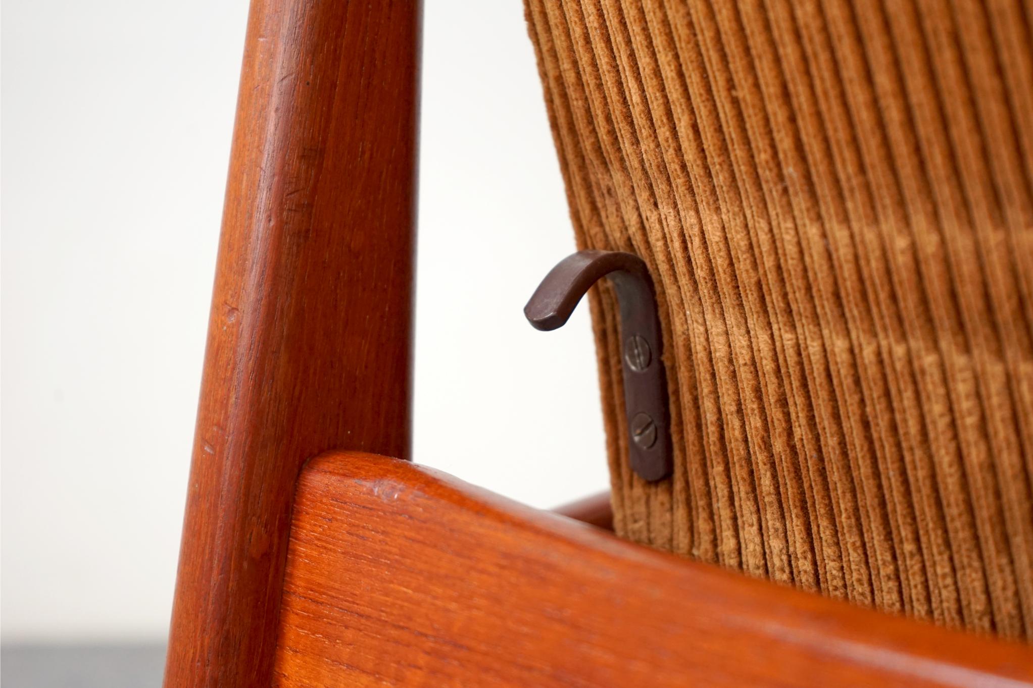 Danish Mid-Century Modern Teak Reclining Lounge Chair 5