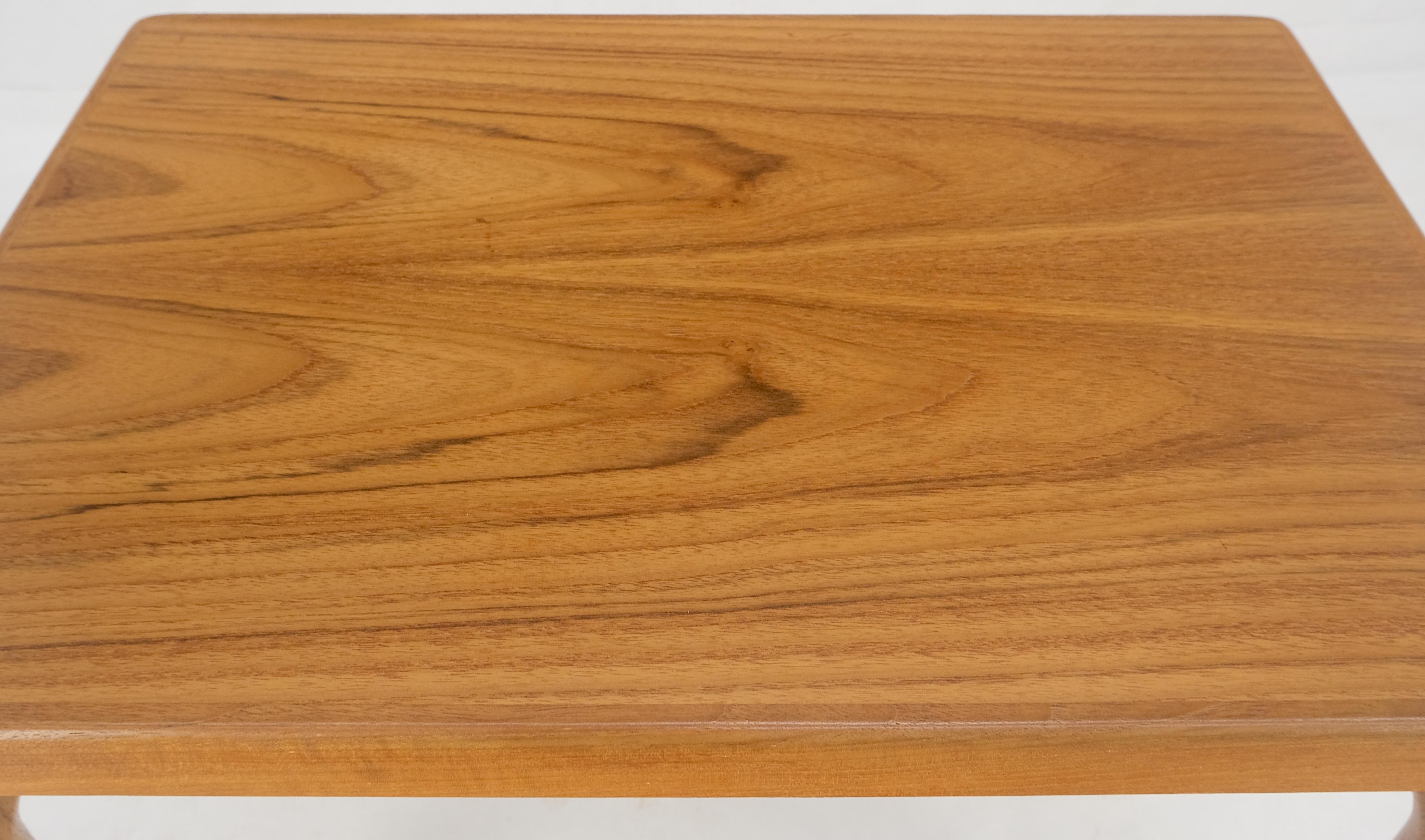 Danish Mid Century Modern Teak Rectangle Side End Table Stand MINT! In Excellent Condition For Sale In Rockaway, NJ