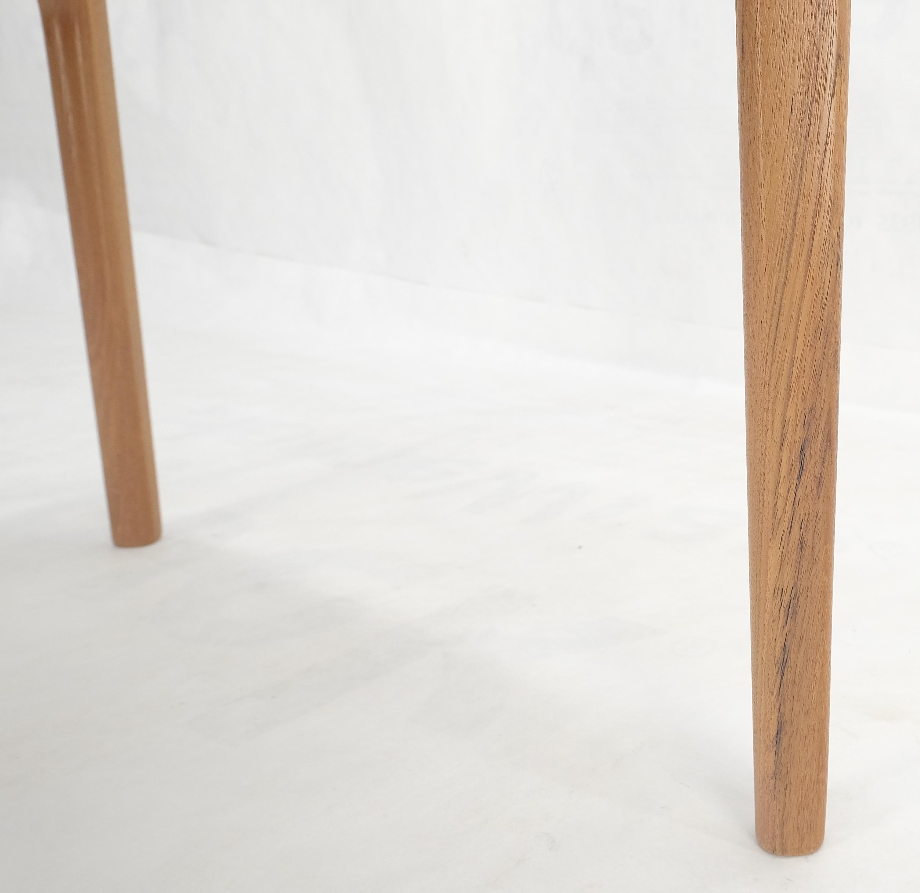 Danish Mid Century Modern Teak Rectangle Side End Table Stand MINT! For Sale 3