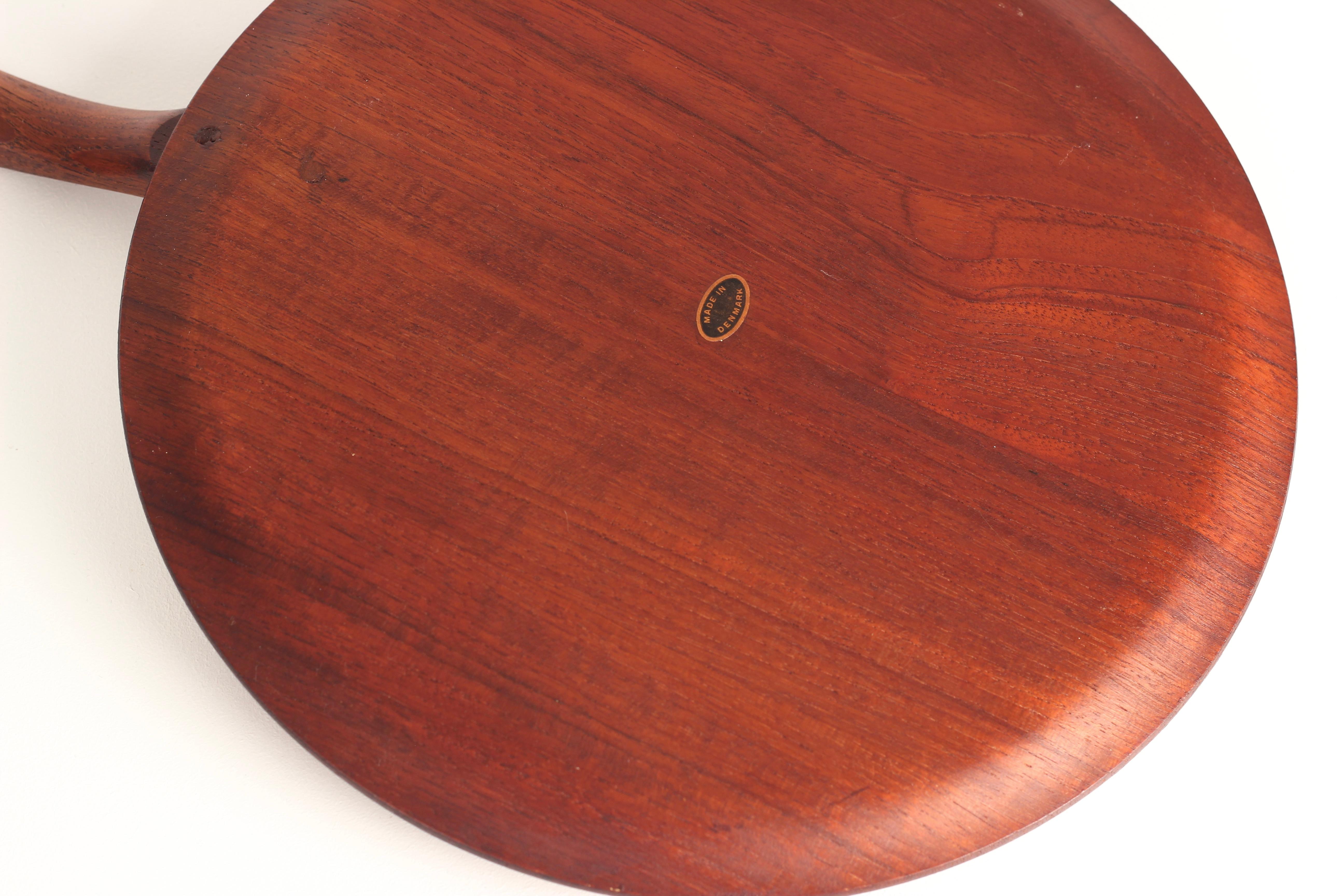 Danish Mid-Century Modern Teak Serving Plate or Cheese Board Similar to Bojesen In Good Condition In London, GB