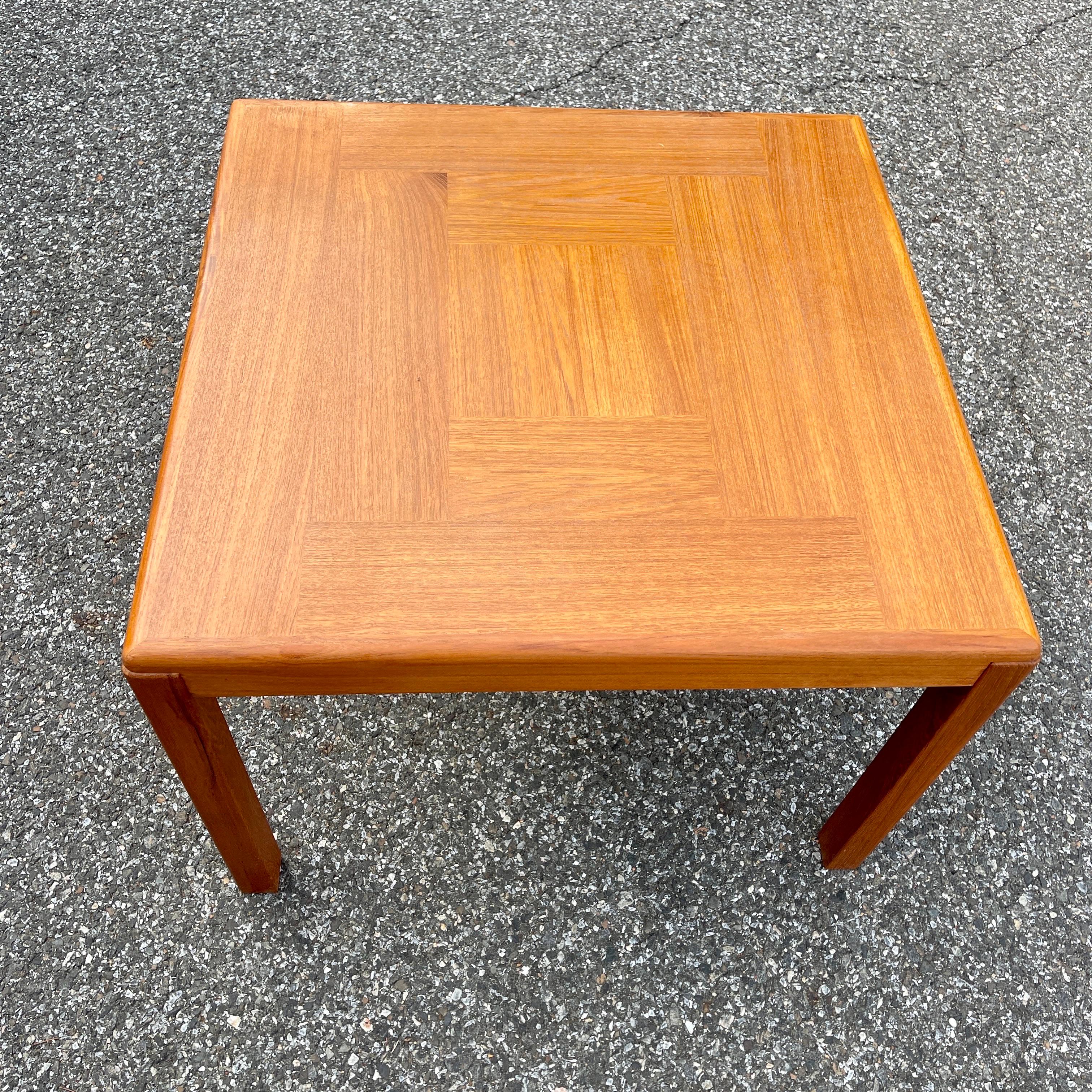 Danish Mid-Century Modern Teak Side Table by Vejle Stole og Mobelfabrik For Sale 3