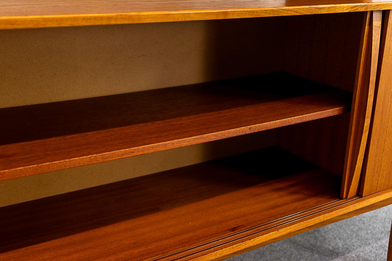 Mid-20th Century Danish Mid-Century Modern Teak Sideboard & Hutch