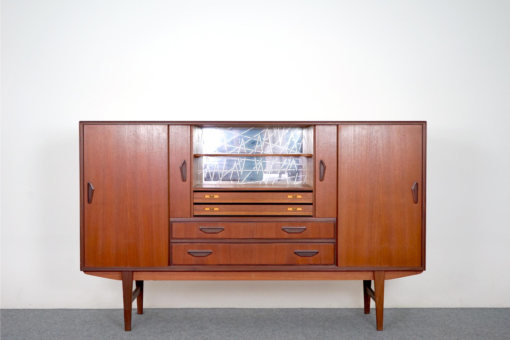 Frosted Danish Mid-Century Modern Teak Sideboard with Bar For Sale