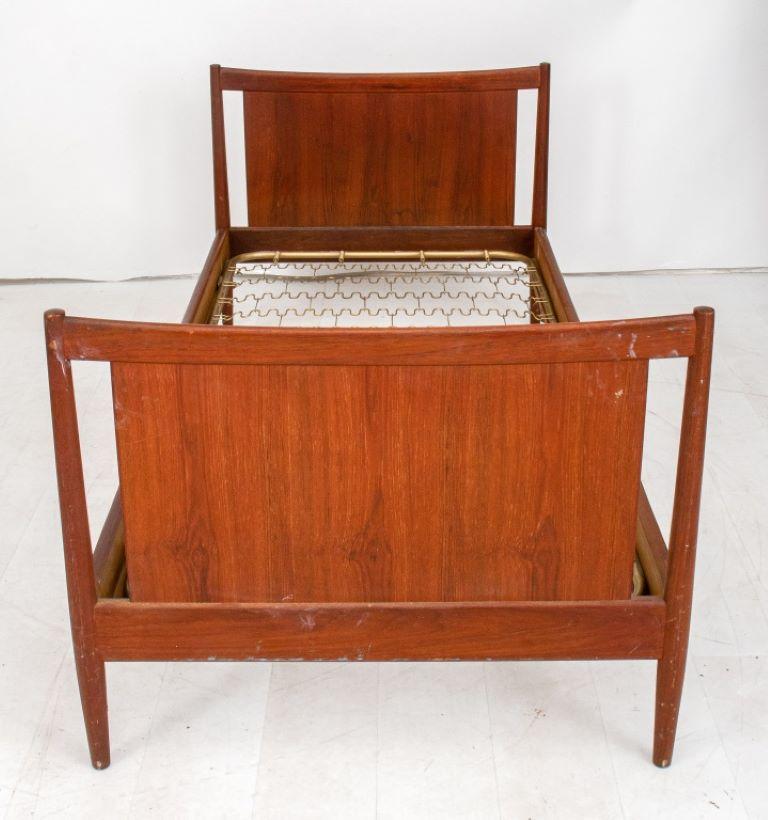 20th Century Danish Mid-Century Modern Teak Single Bed