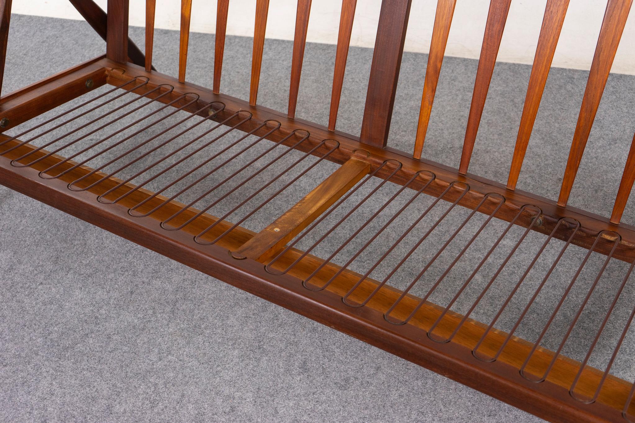 Divano in teak danese della metà del secolo scorso di Arne Hovmand-Olsen in vendita 4