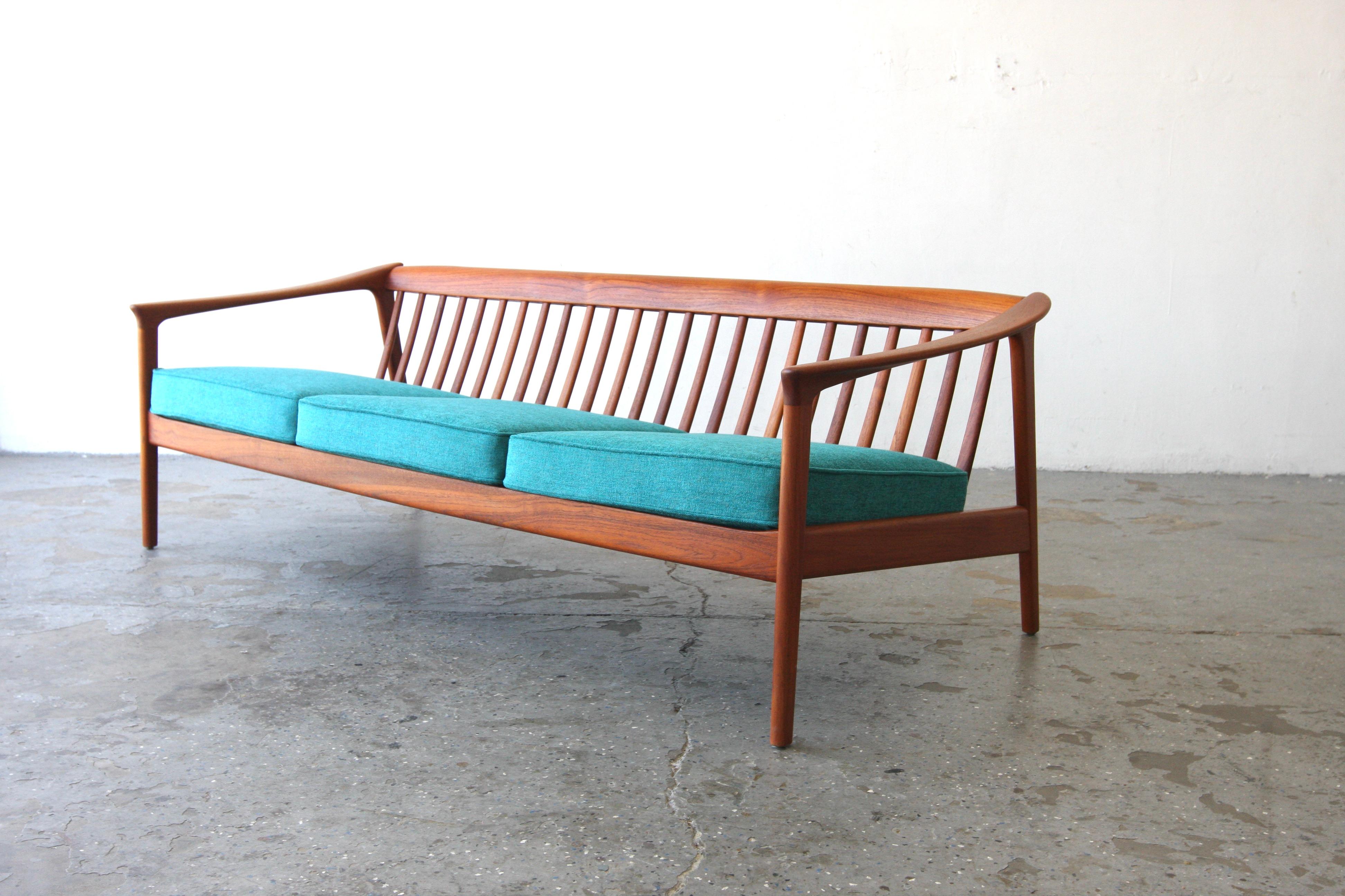 Teak Danish Mid Century Modern teak Sofa by Folke Ohlsson for Dux Model 72-S For Sale