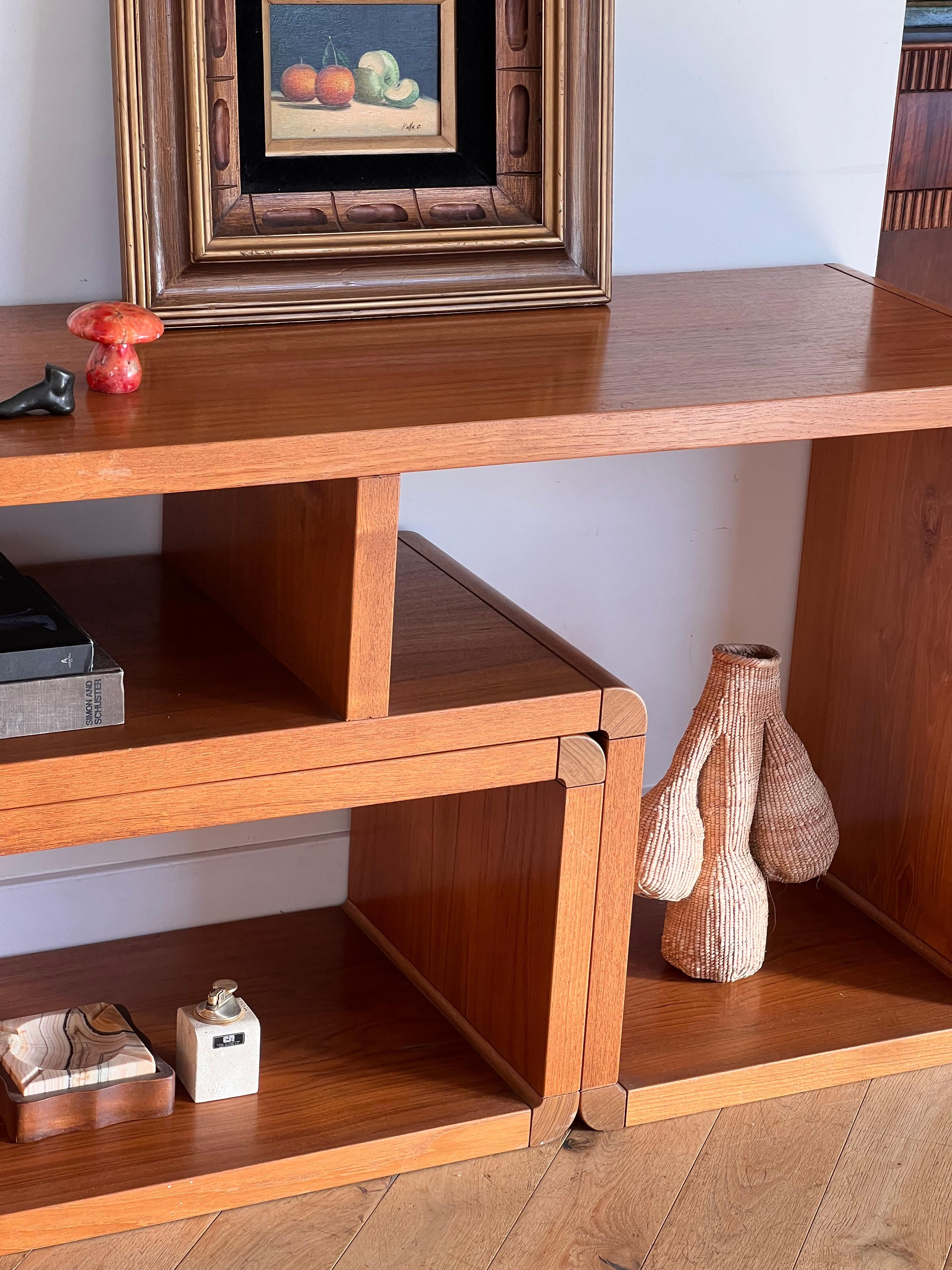 Danish mid century modern teak two-piece modular shelving unit, circa 1965 8