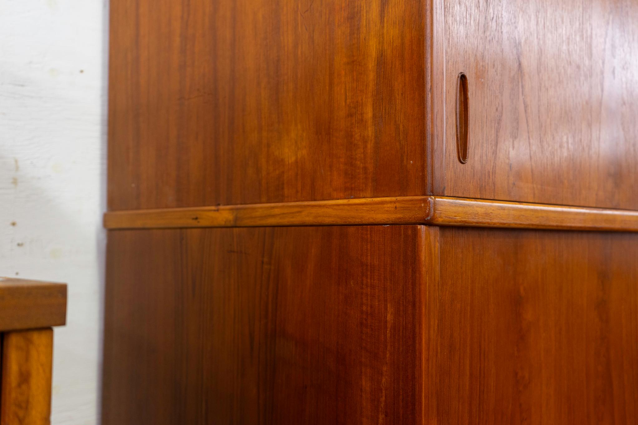 Danish Mid-Century Modern Teak Wardrobe 5