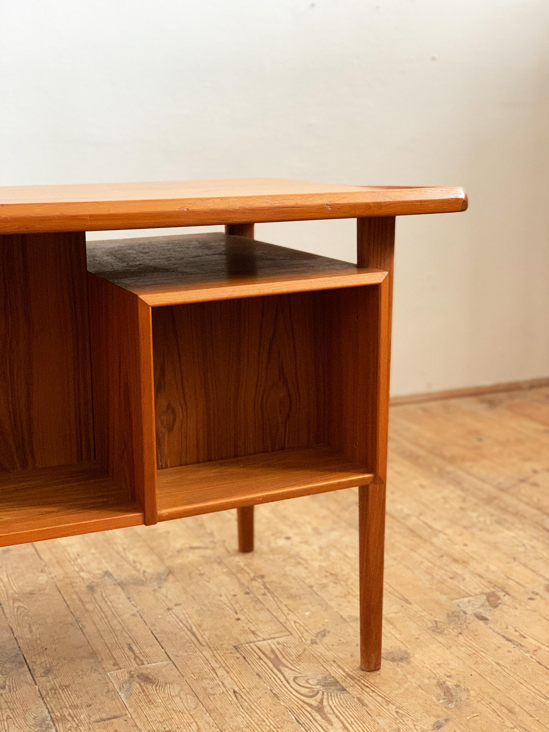 Danish Mid-Century Modern Teak Writing Desk by Peter Løvig Nielsen, 1976 For Sale 7