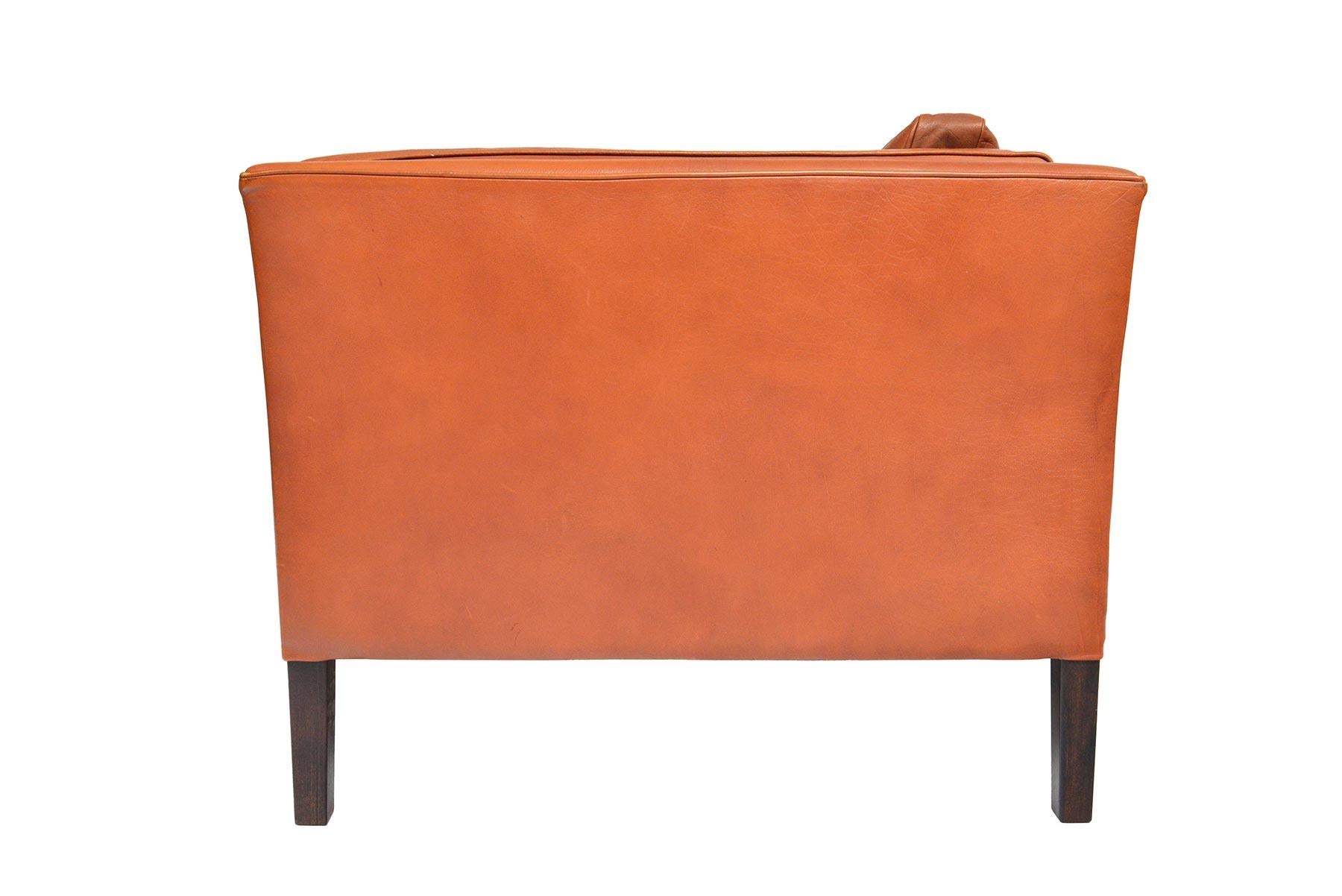Danish Mid-Century Modern Three-Seat Leather Sofa in Cognac 3